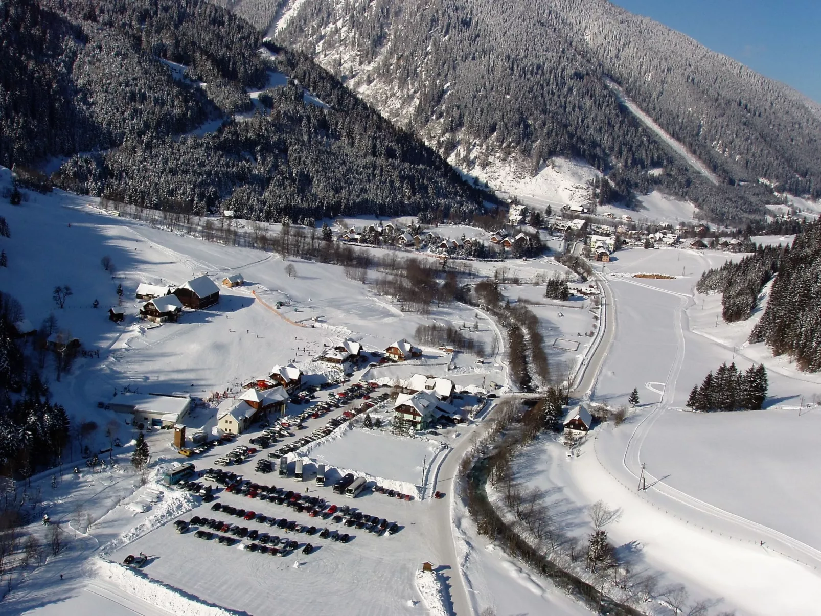 Gipfelkreuz-Outside