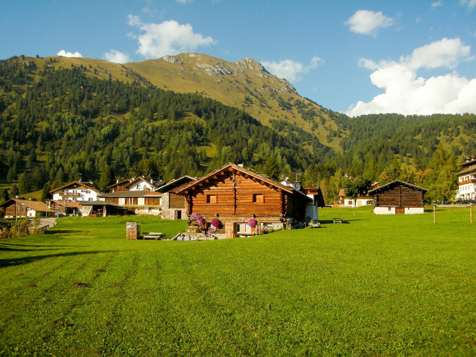 Chalet "Baita Tabià" Dolomites-Outside