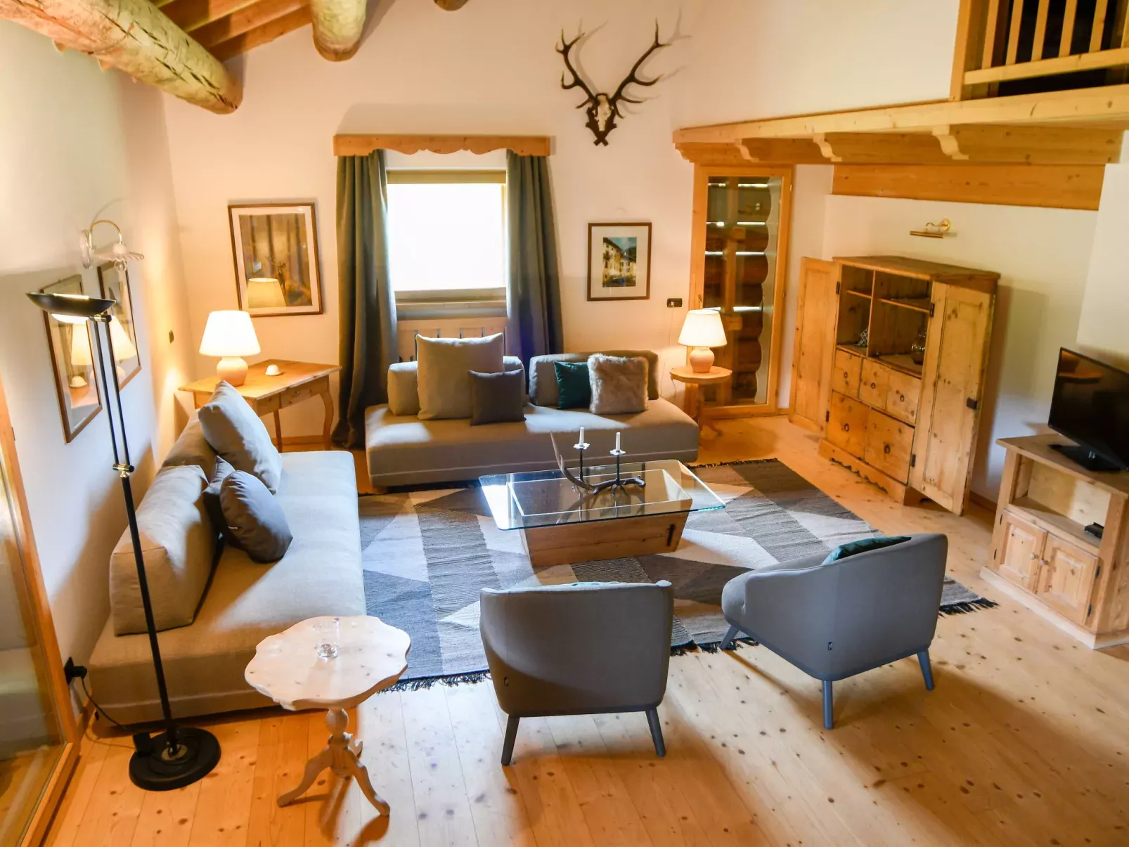 Chalet "Baita Tabià" Dolomites-Inside