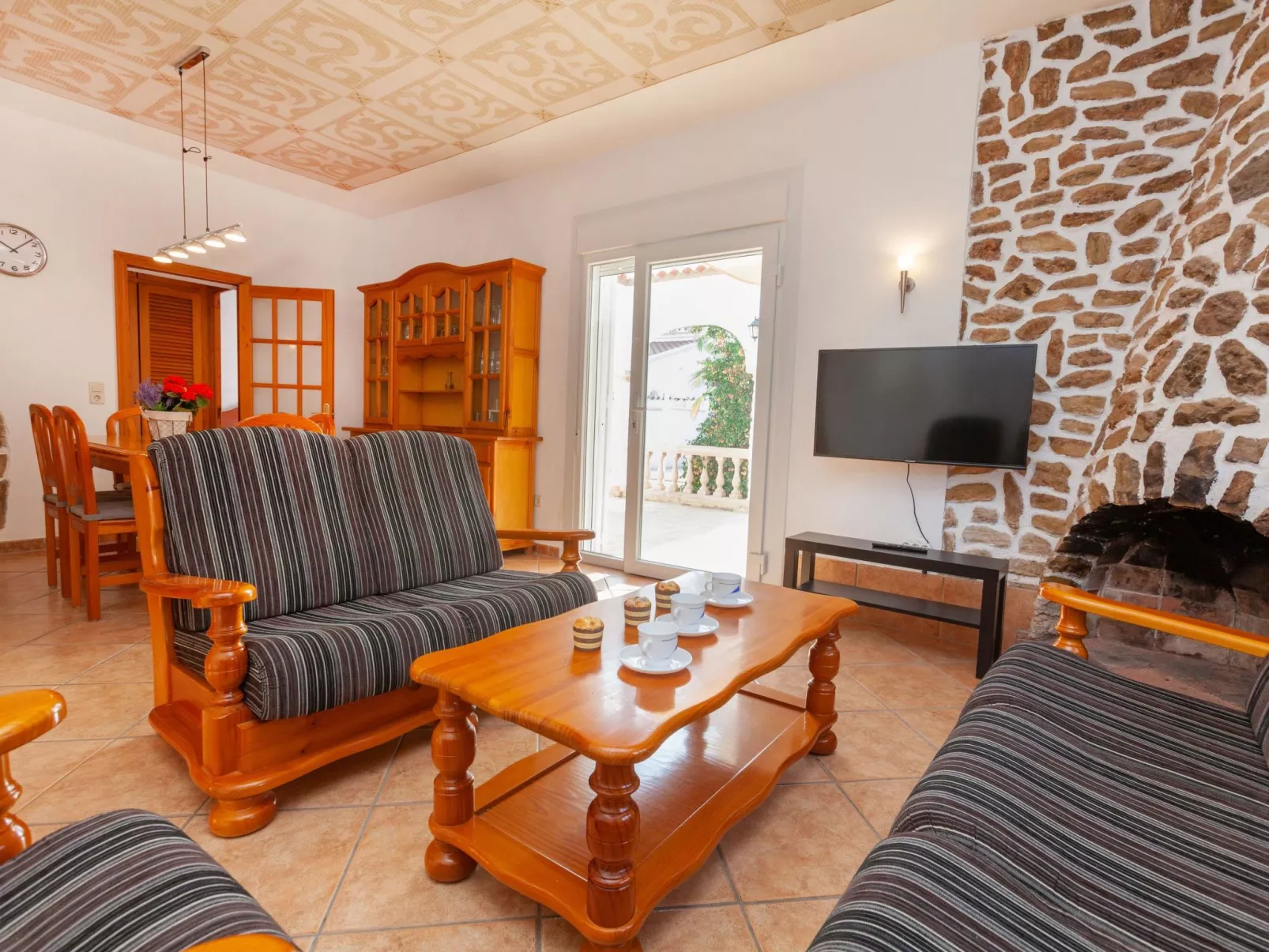 Villa del Capitan-Inside