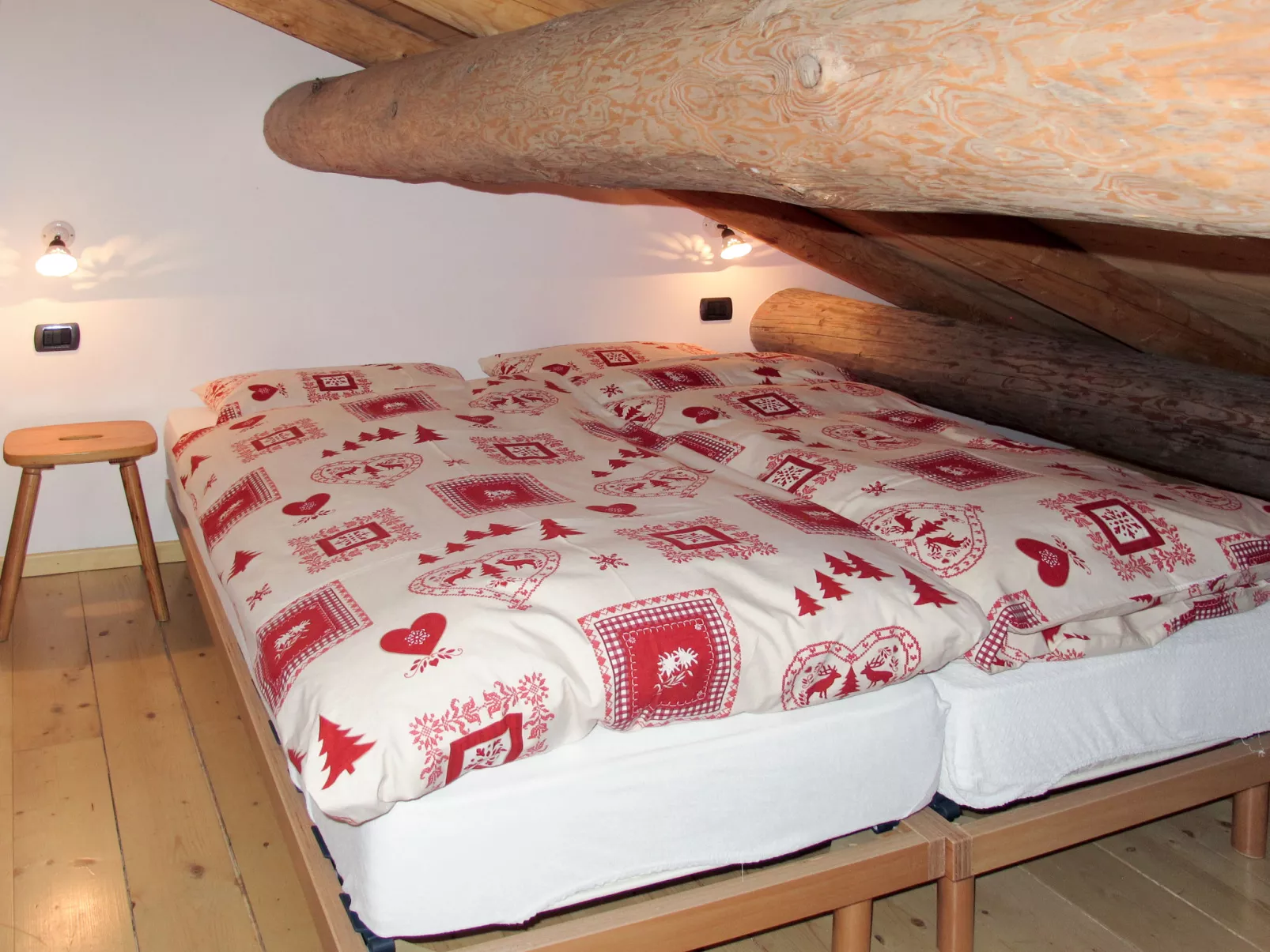 Chalet "Baita Tabià" Dolomites-Inside