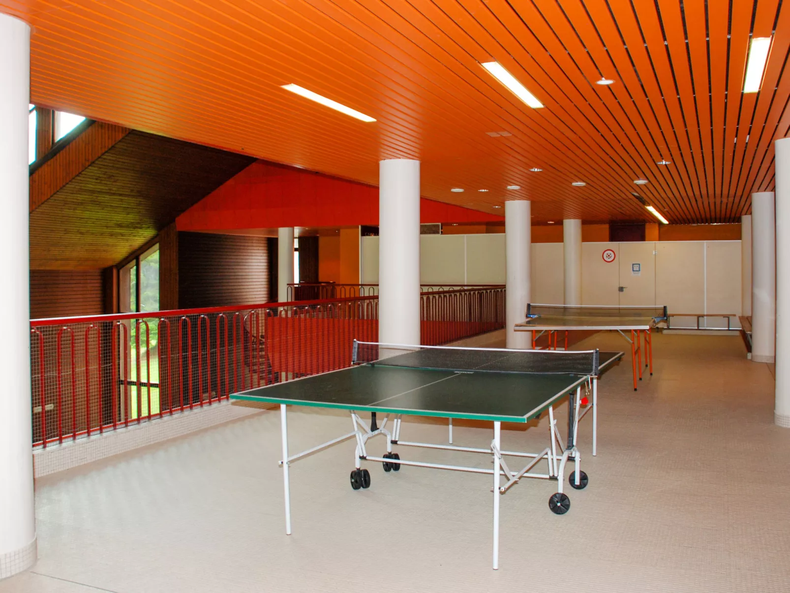 Panorama View 905-Inside