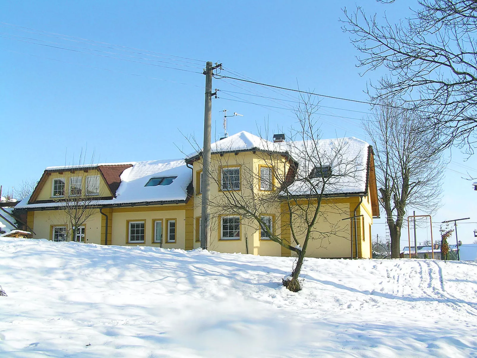Horakova-Outside
