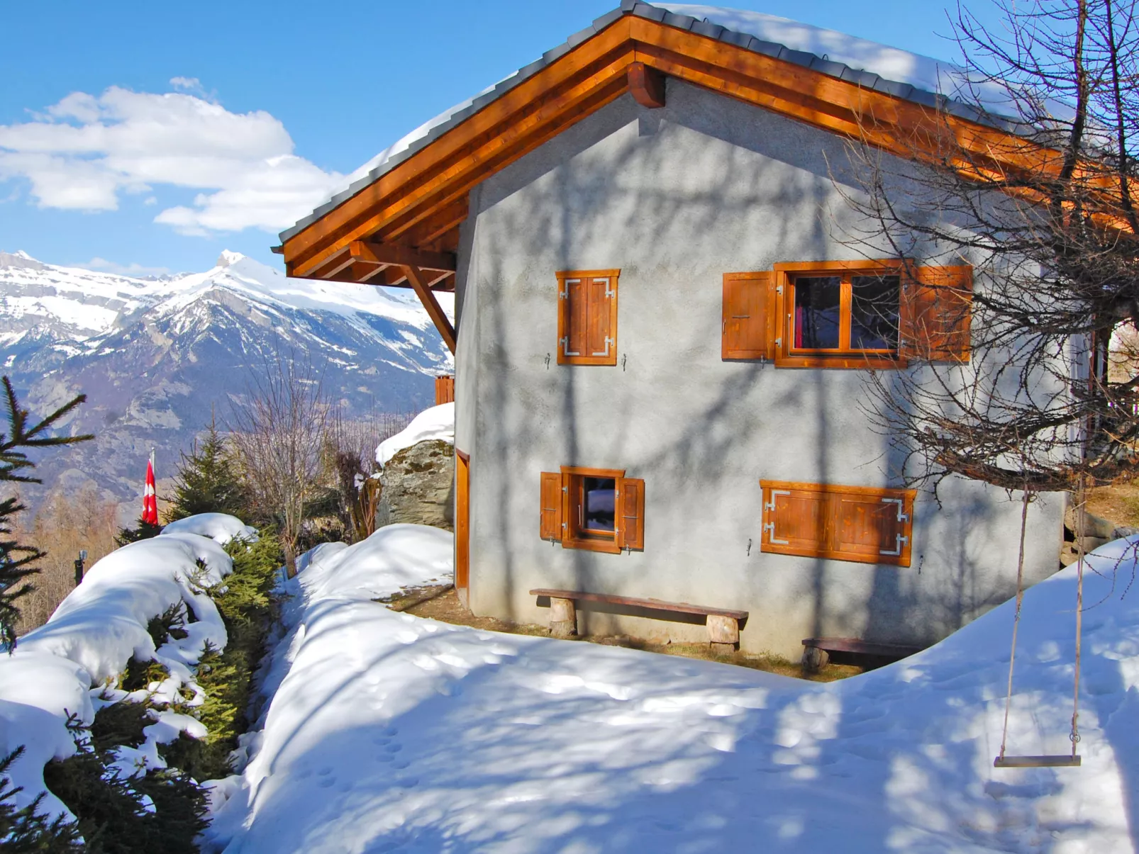La Bergerie-Outside