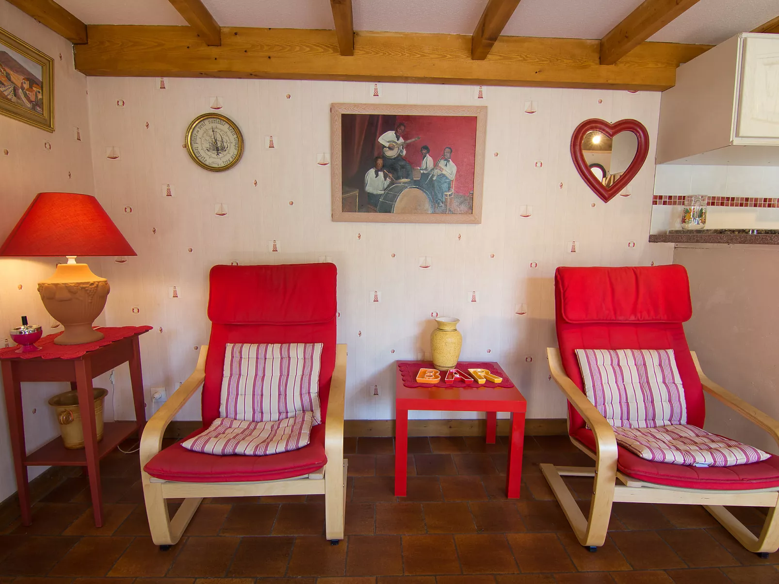 Le Clos du Rigaud-Inside