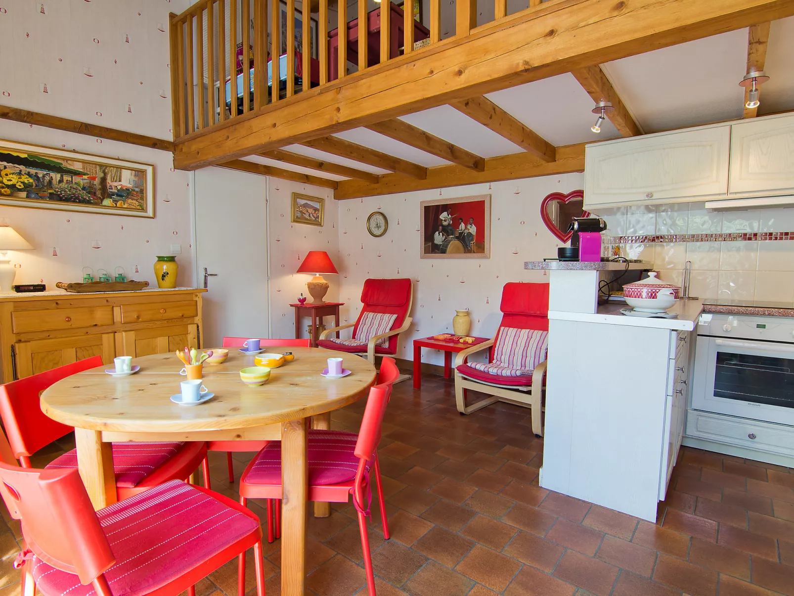 Le Clos du Rigaud-Inside