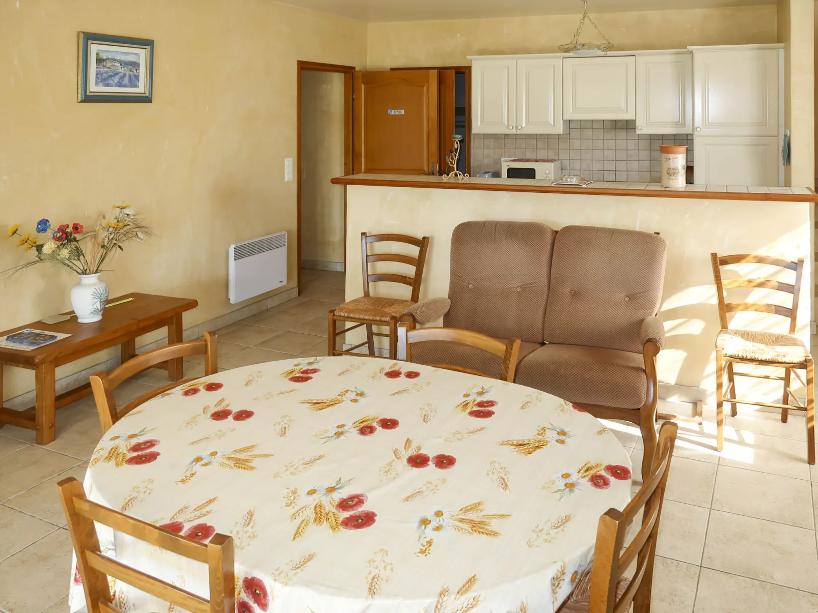 La Cardeline-Inside