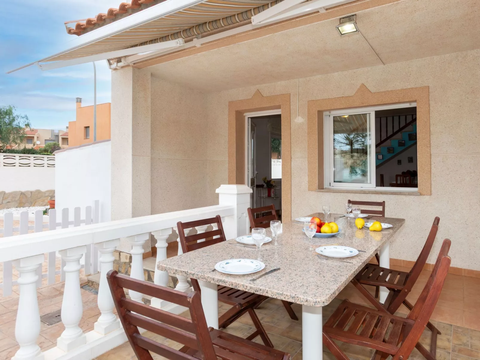 Villa Resus-Outside