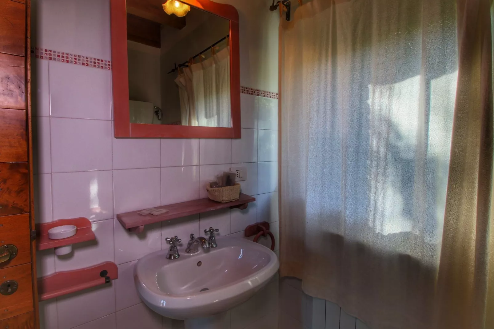 Villa Fata Morgana-Bathroom