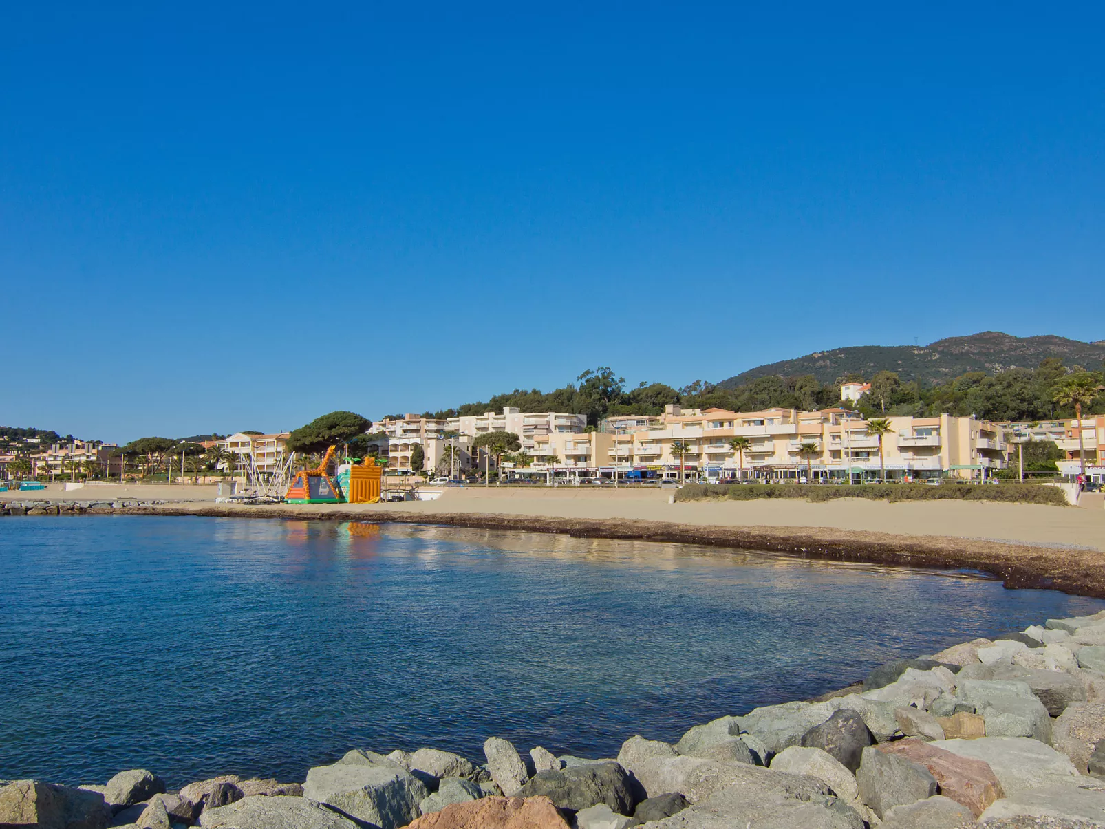 Le Palazzo del Mar-Outside