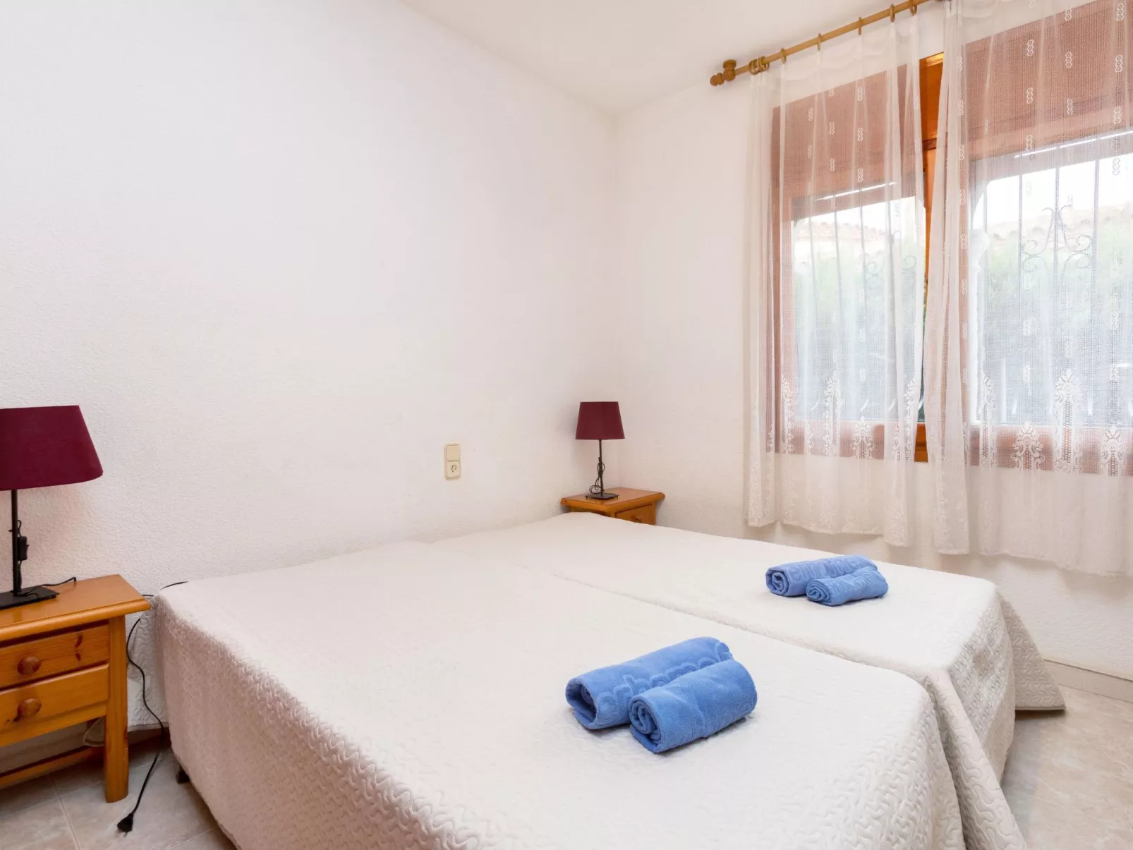 Villa Barcelona-Inside