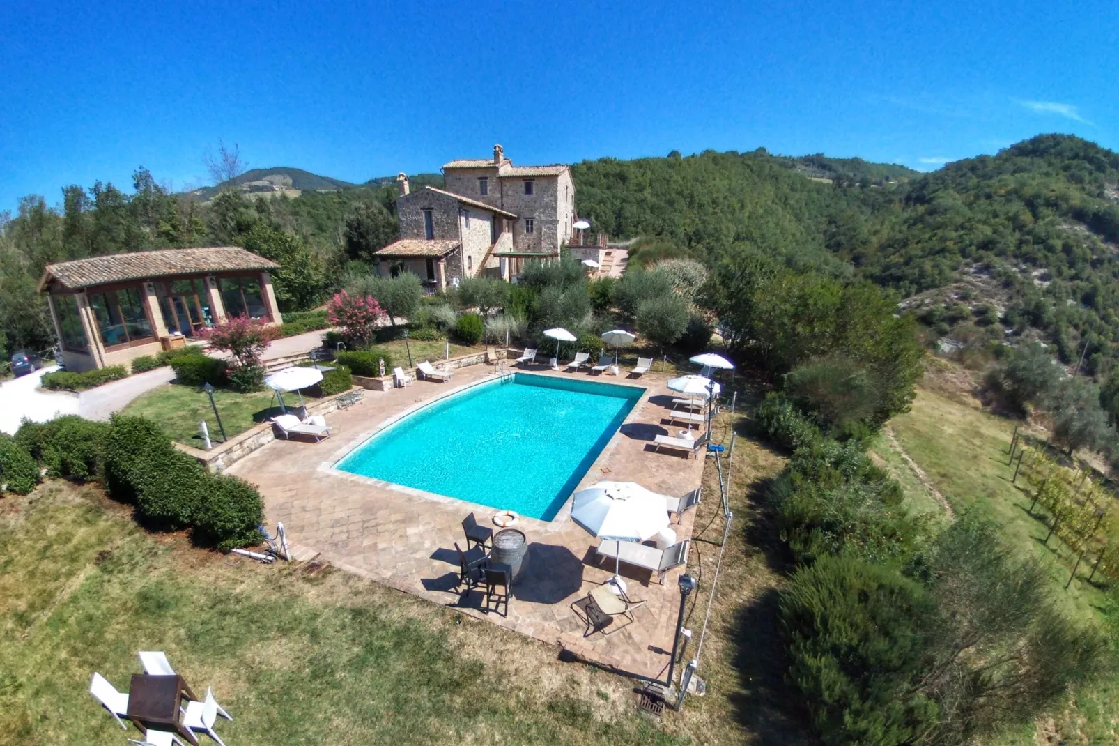 Ginestrilo-Exterior summer
