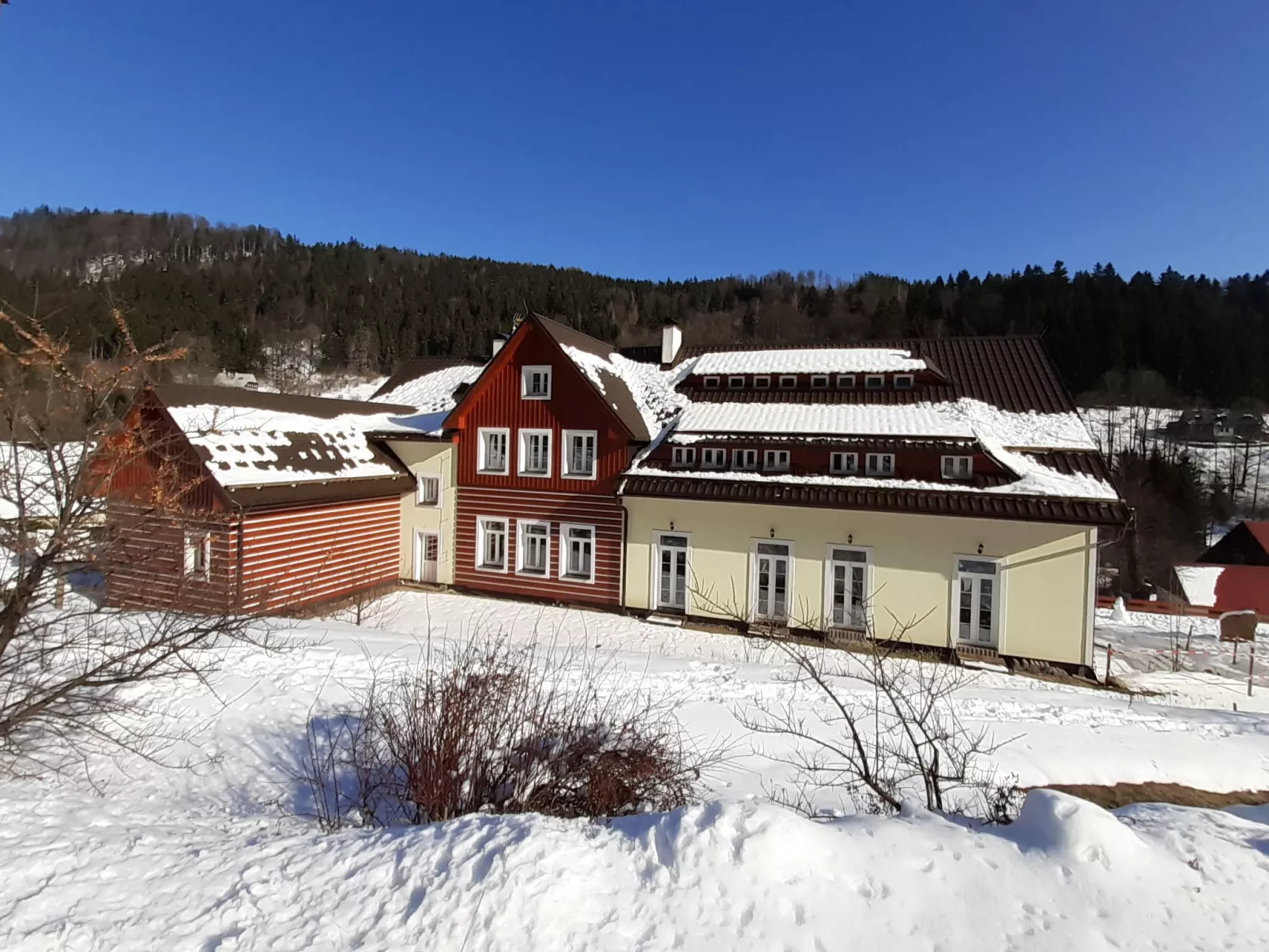 Protržená přehrada Bílá Desná-Draußen