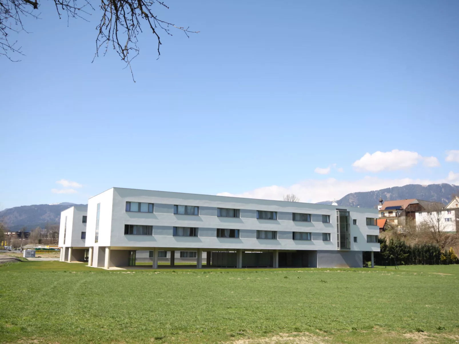Smart living-Outside