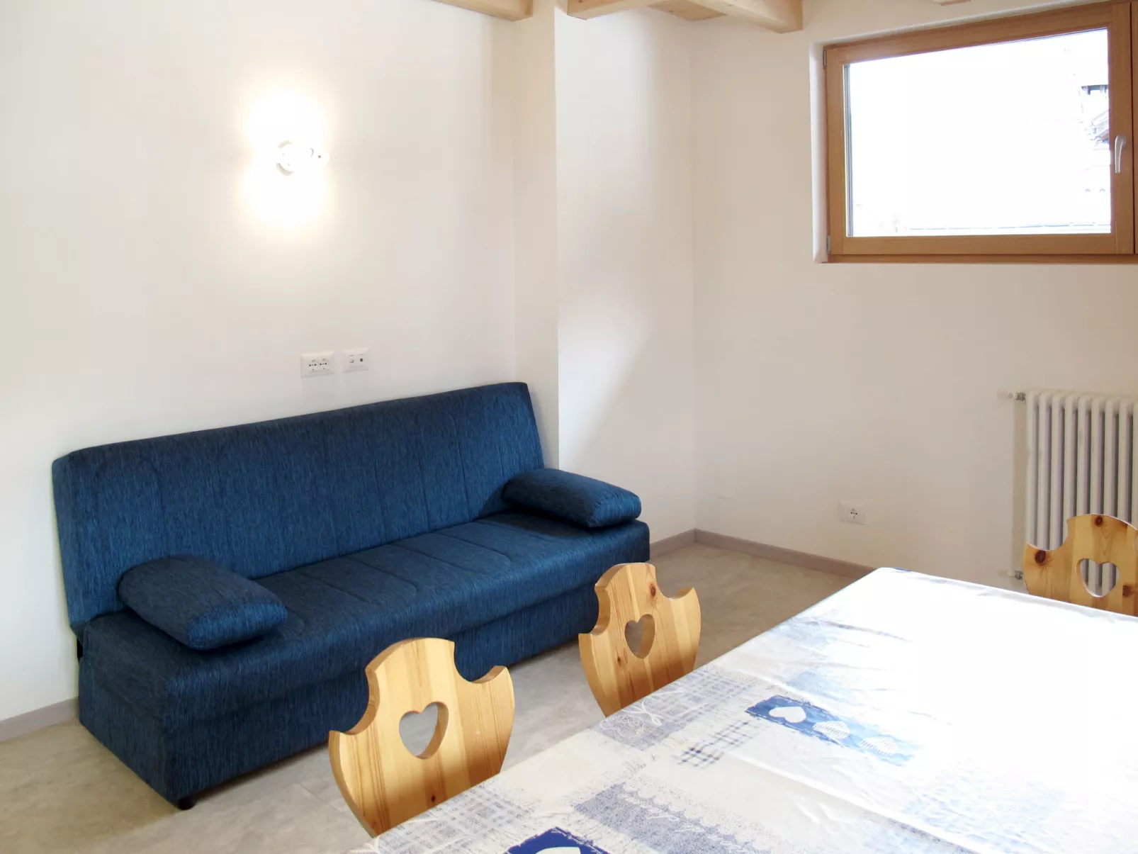 Saslench-Inside