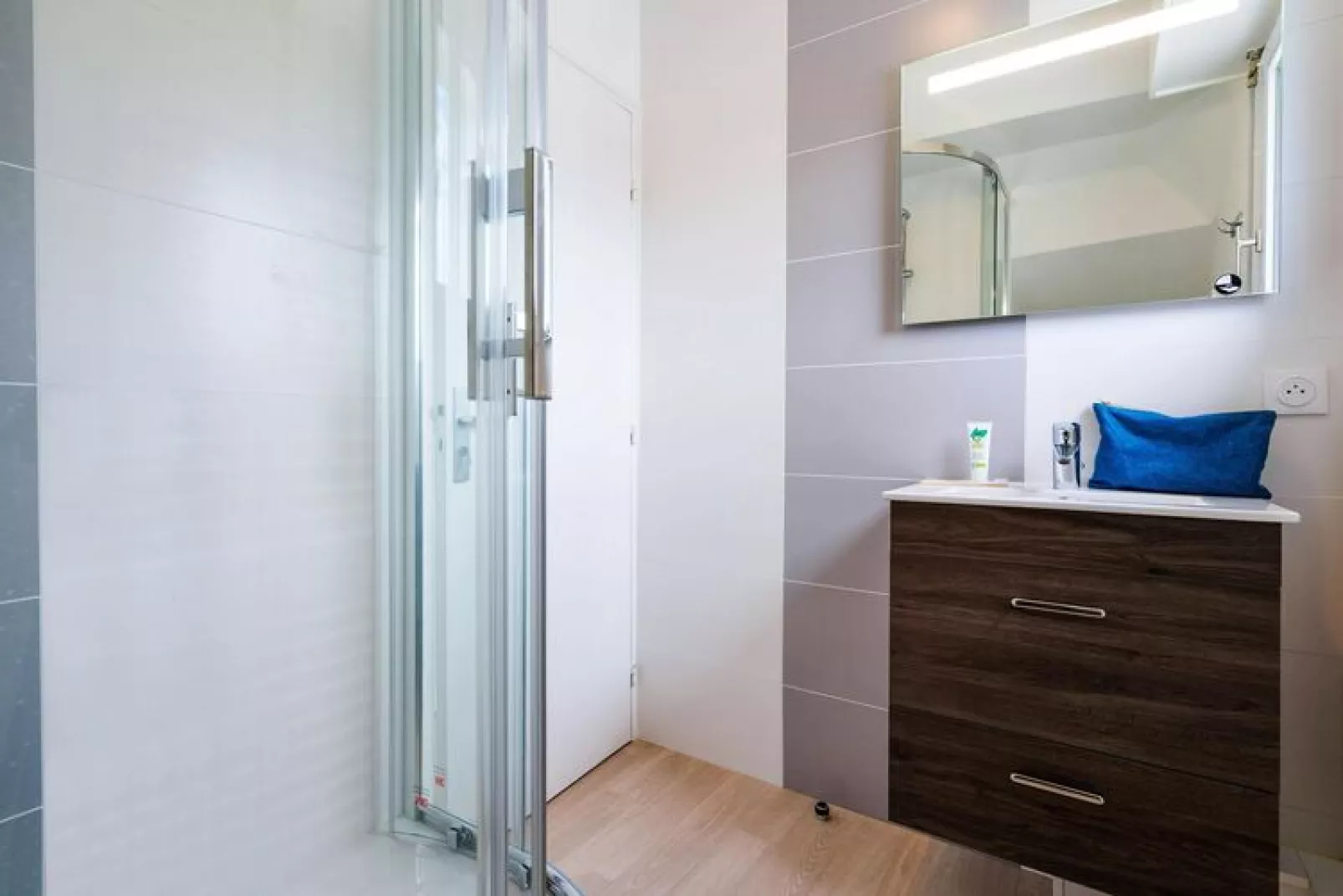 Residence La Voile d'Or L'Ile-aux-Moines // OVO12 - Studio 2 Standard - Terasse ou balcon-Badezimmer