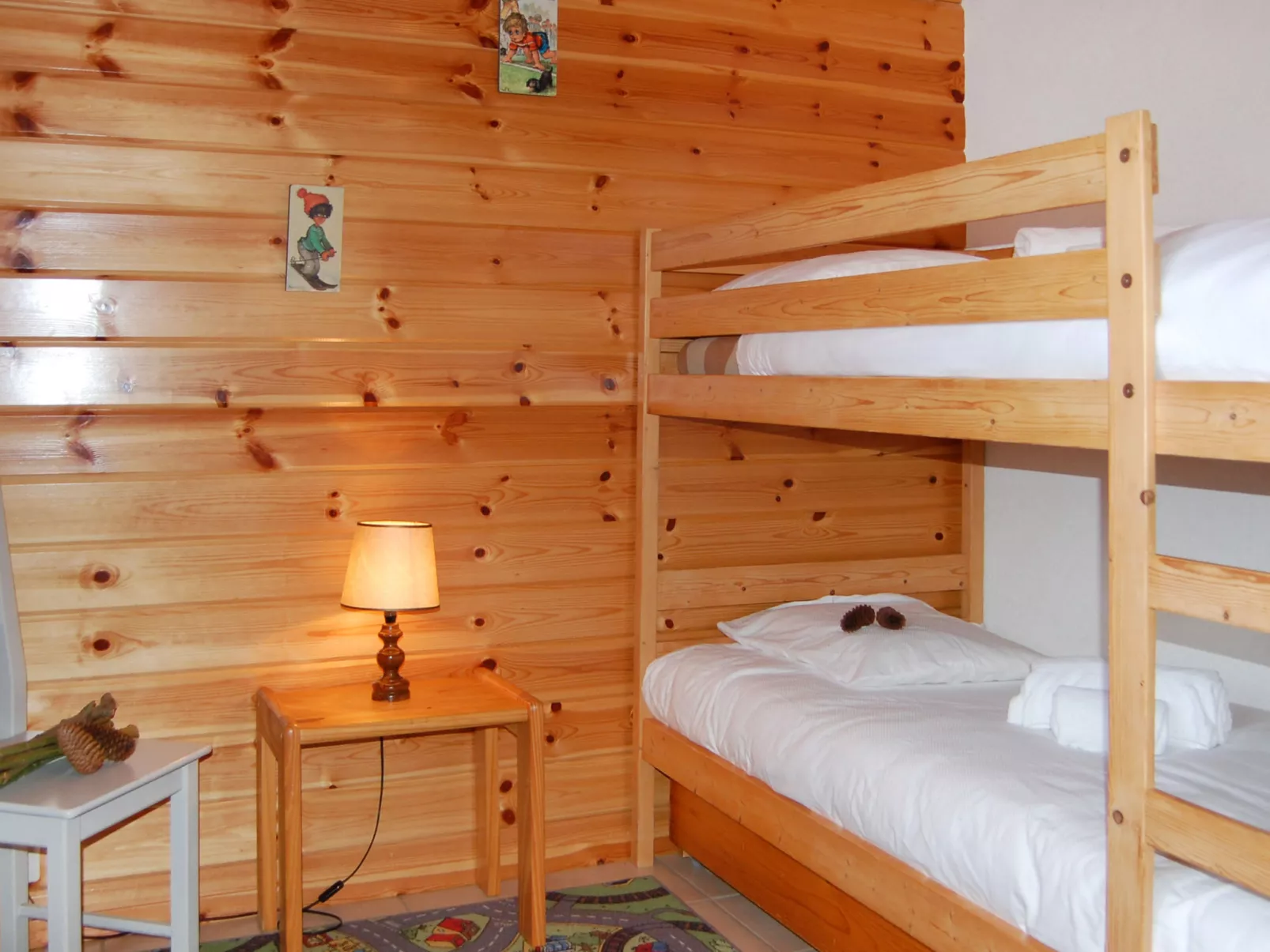 Chalet Boucaro-Inside