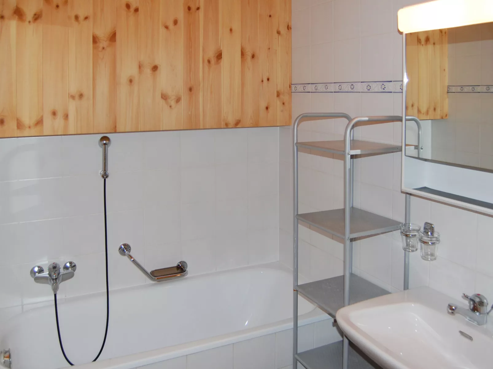 Chalet Boucaro-Inside