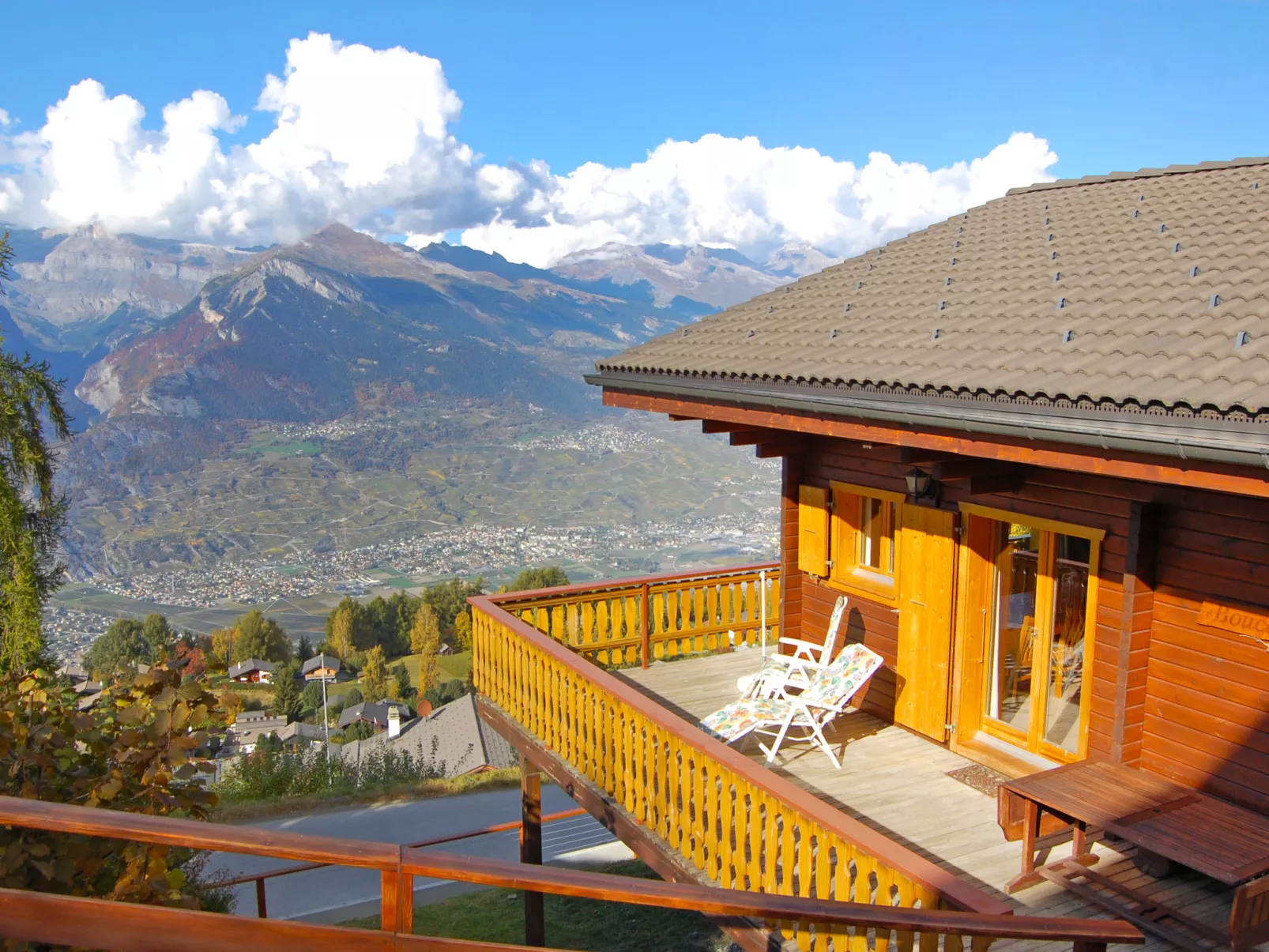 Chalet Boucaro-Outside