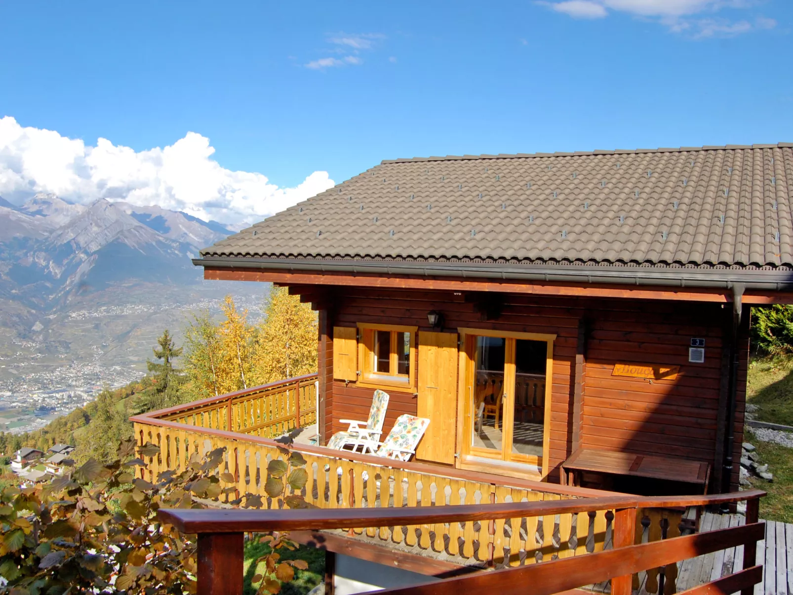 Chalet Boucaro-Outside