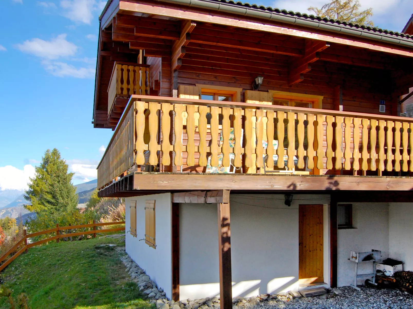 Chalet Boucaro-Outside