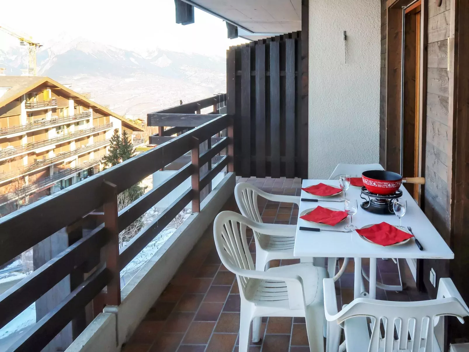 Hauts de Nendaz A F3-Outside