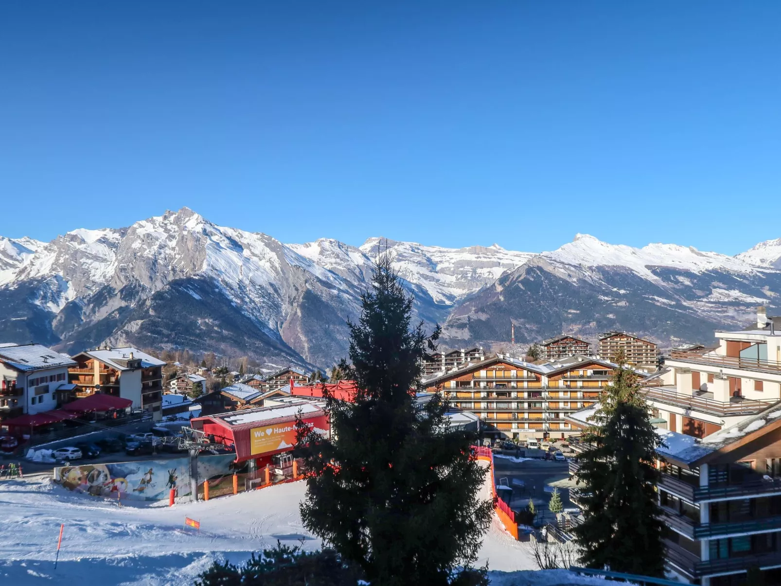 Hauts de Nendaz A F3-Outside