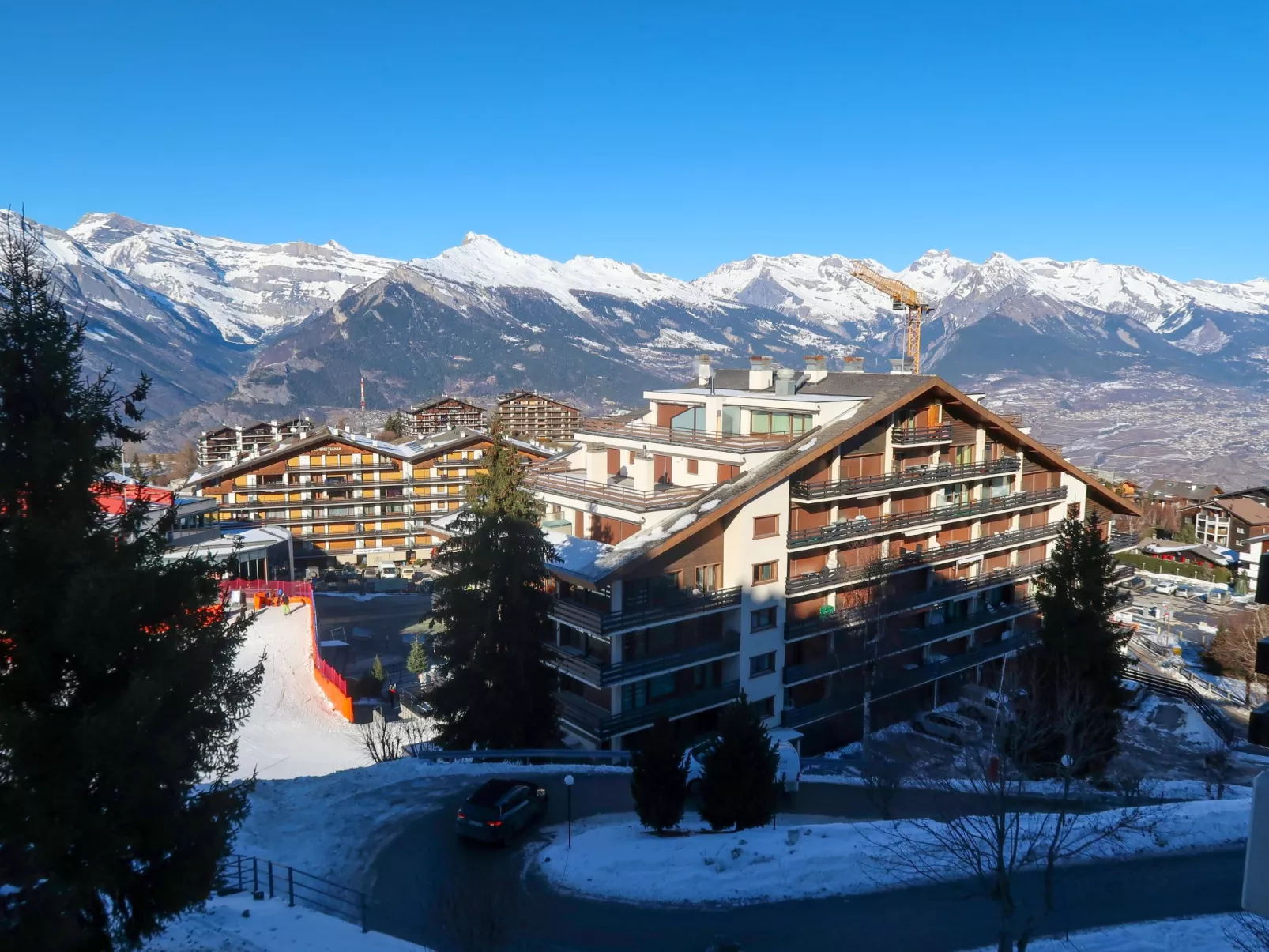 Hauts de Nendaz A F3-Outside