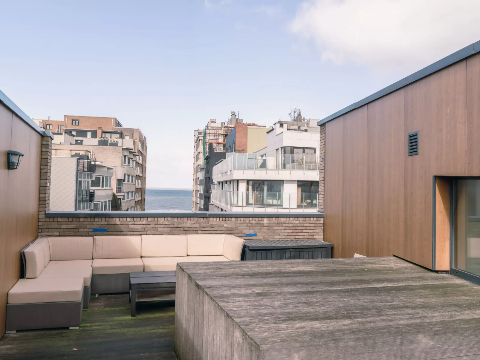 Rooftop Breeze-Outside