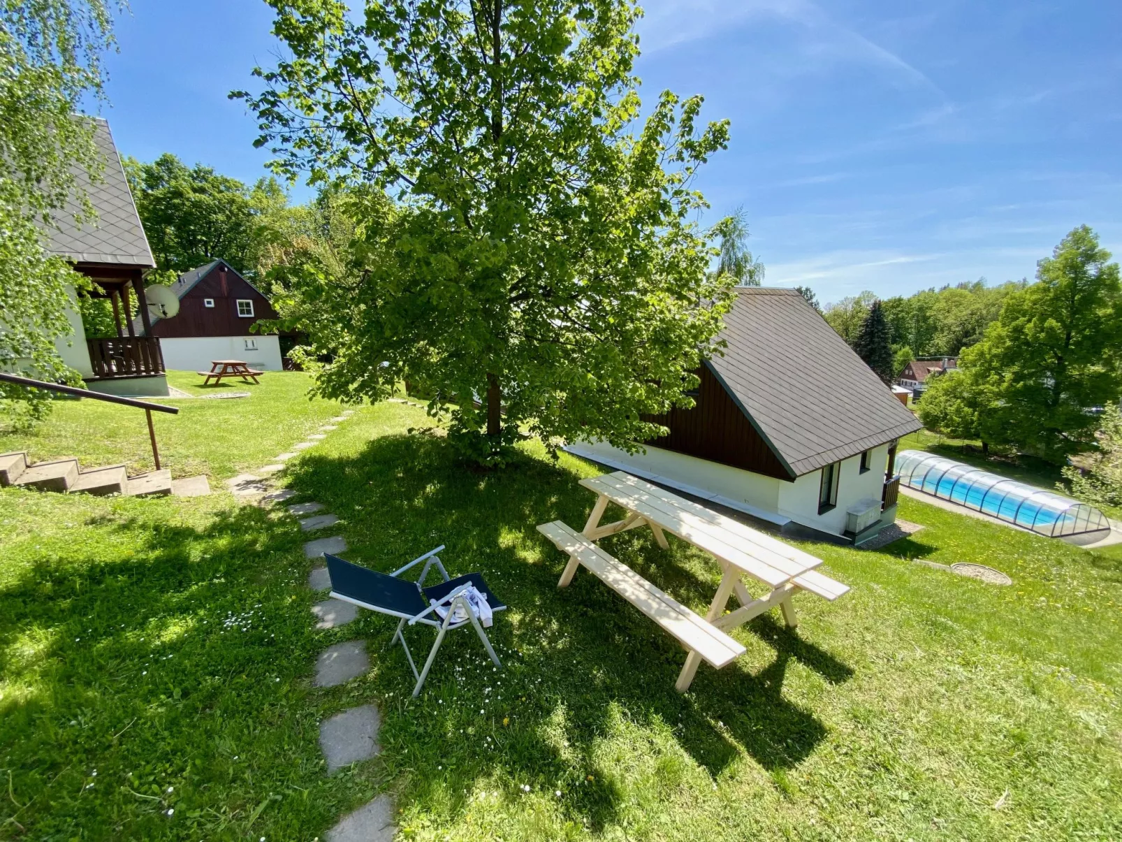 Holiday Hill 32-Dehors