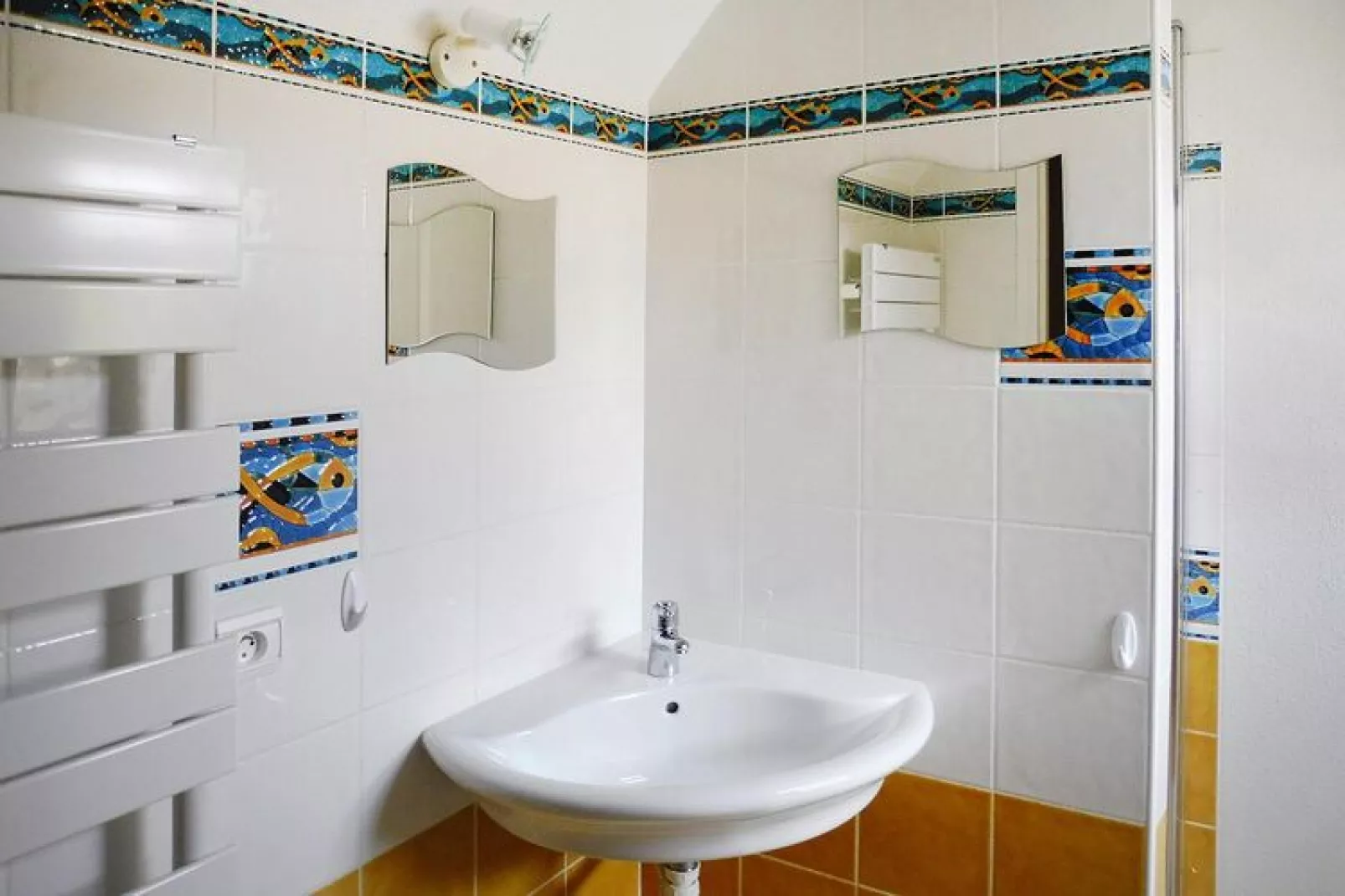 Holiday home St Gildas-de-Rhuys-Salle de bain