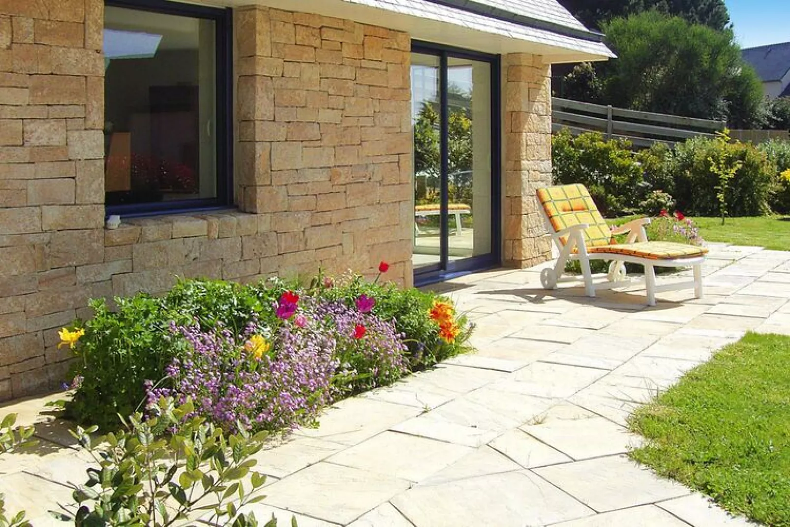 Holiday home St Gildas-de-Rhuys-Jardin d'été