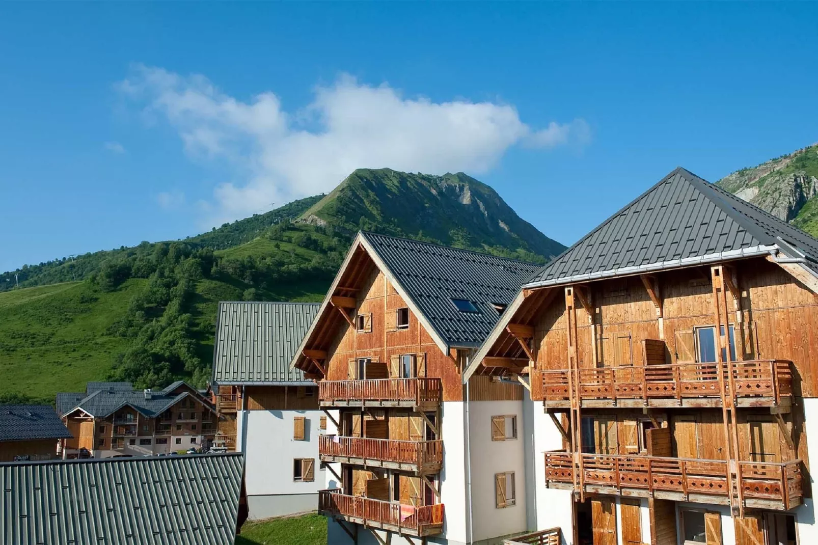 Les Fermes de Saint Sorlin 2-Außenbereich Sommer