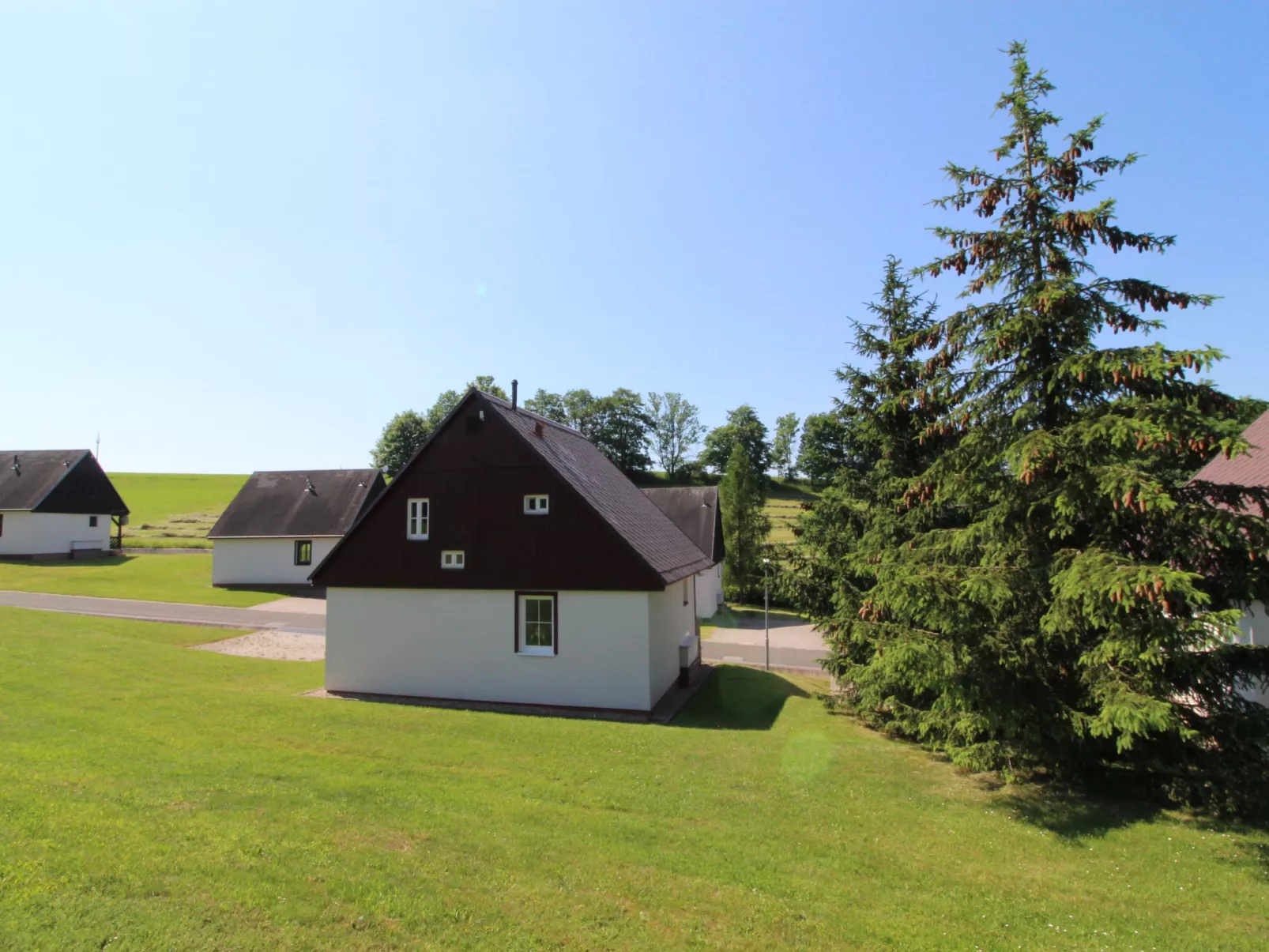 Holiday Hill 43-Draußen