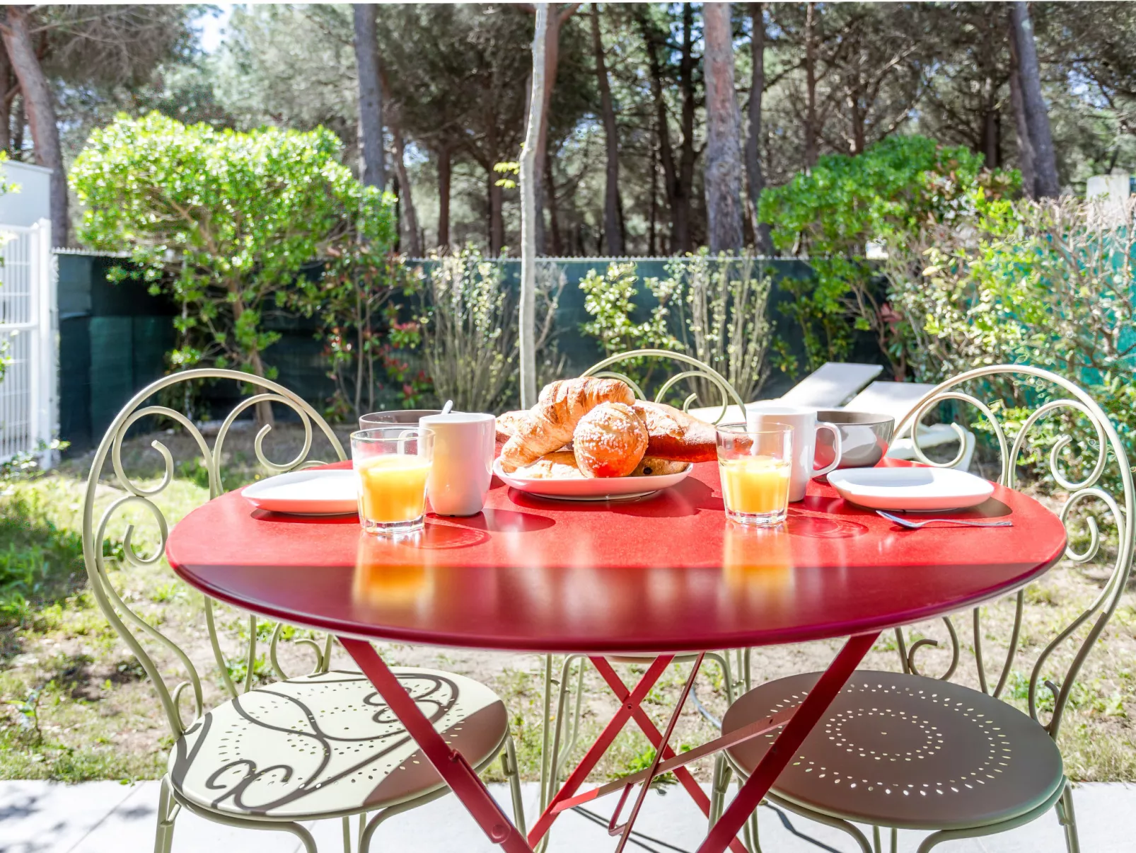 Les Pins Parasols-Dehors