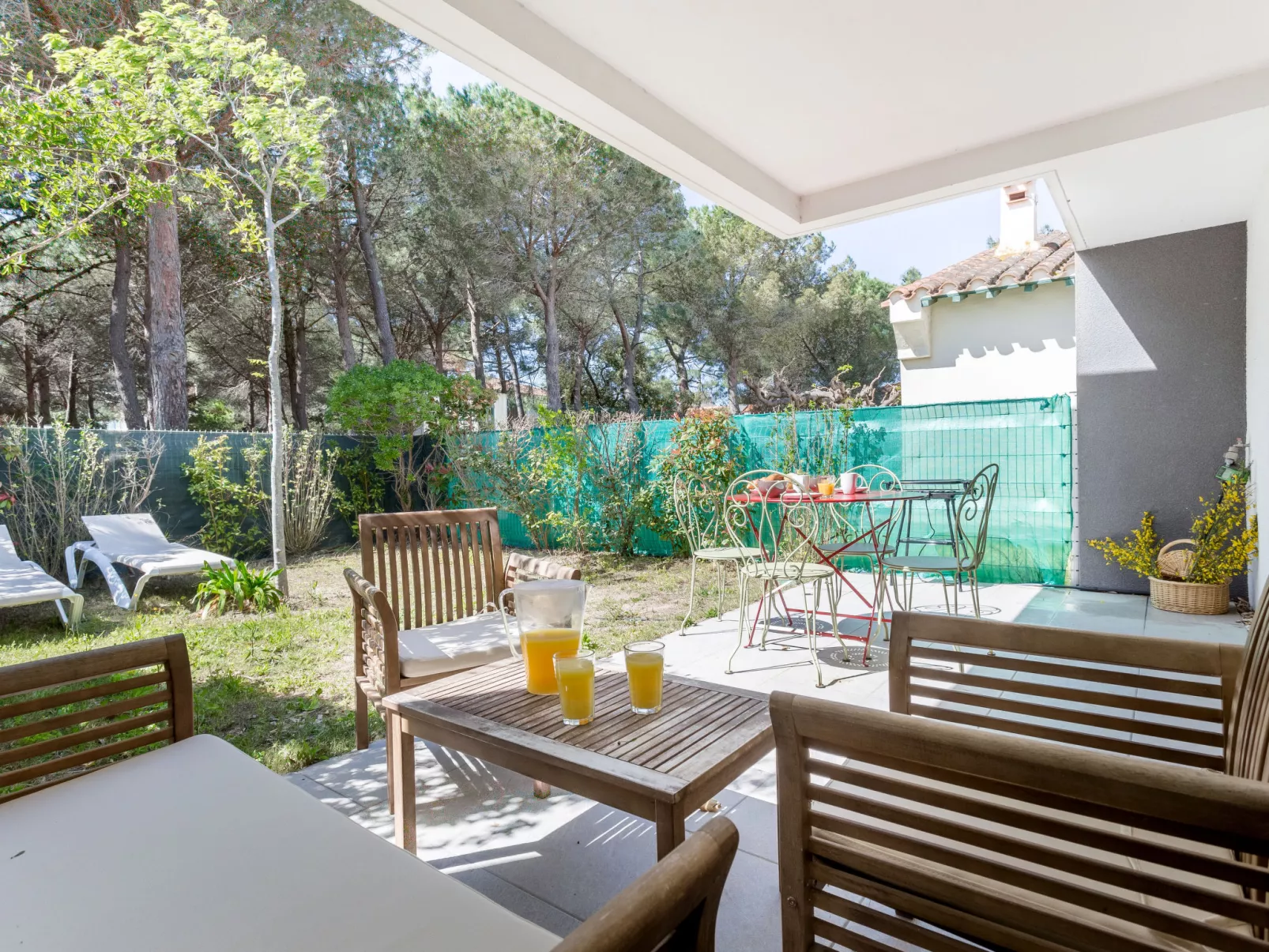 Les Pins Parasols-Dehors