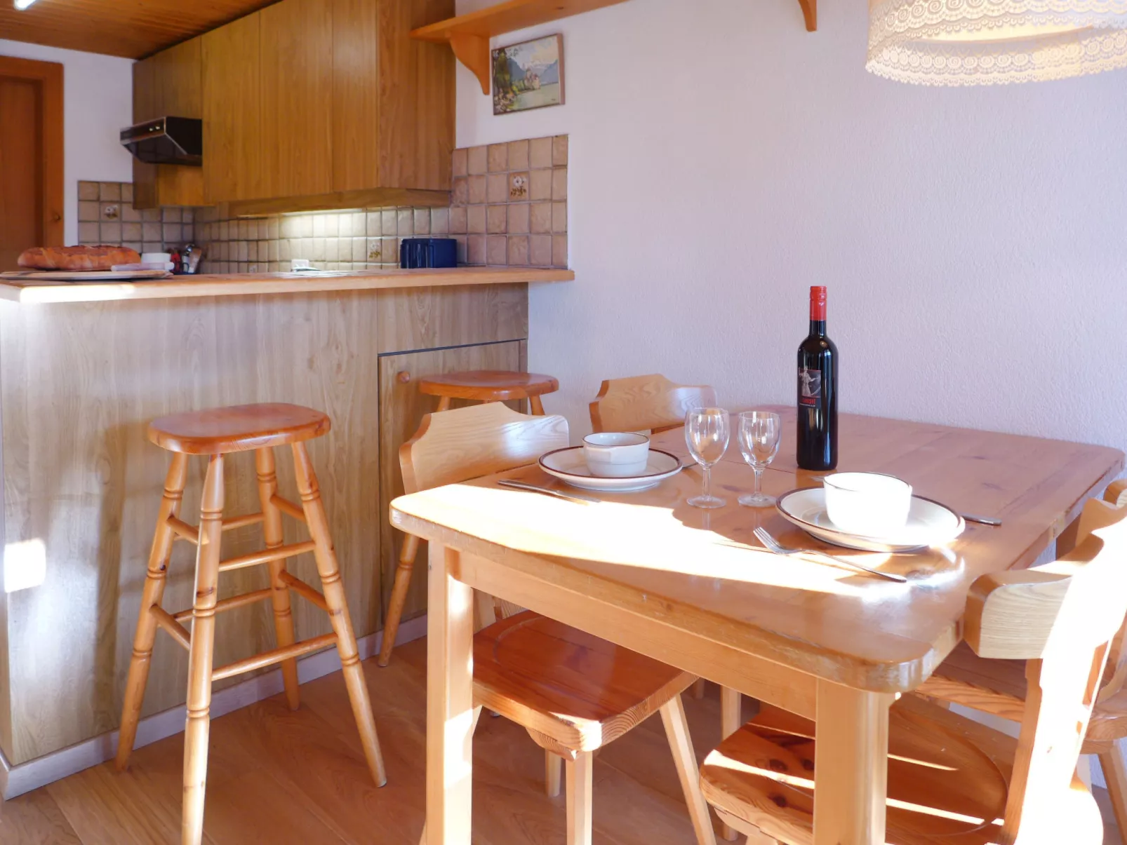 Les Arsets 01/203-Inside