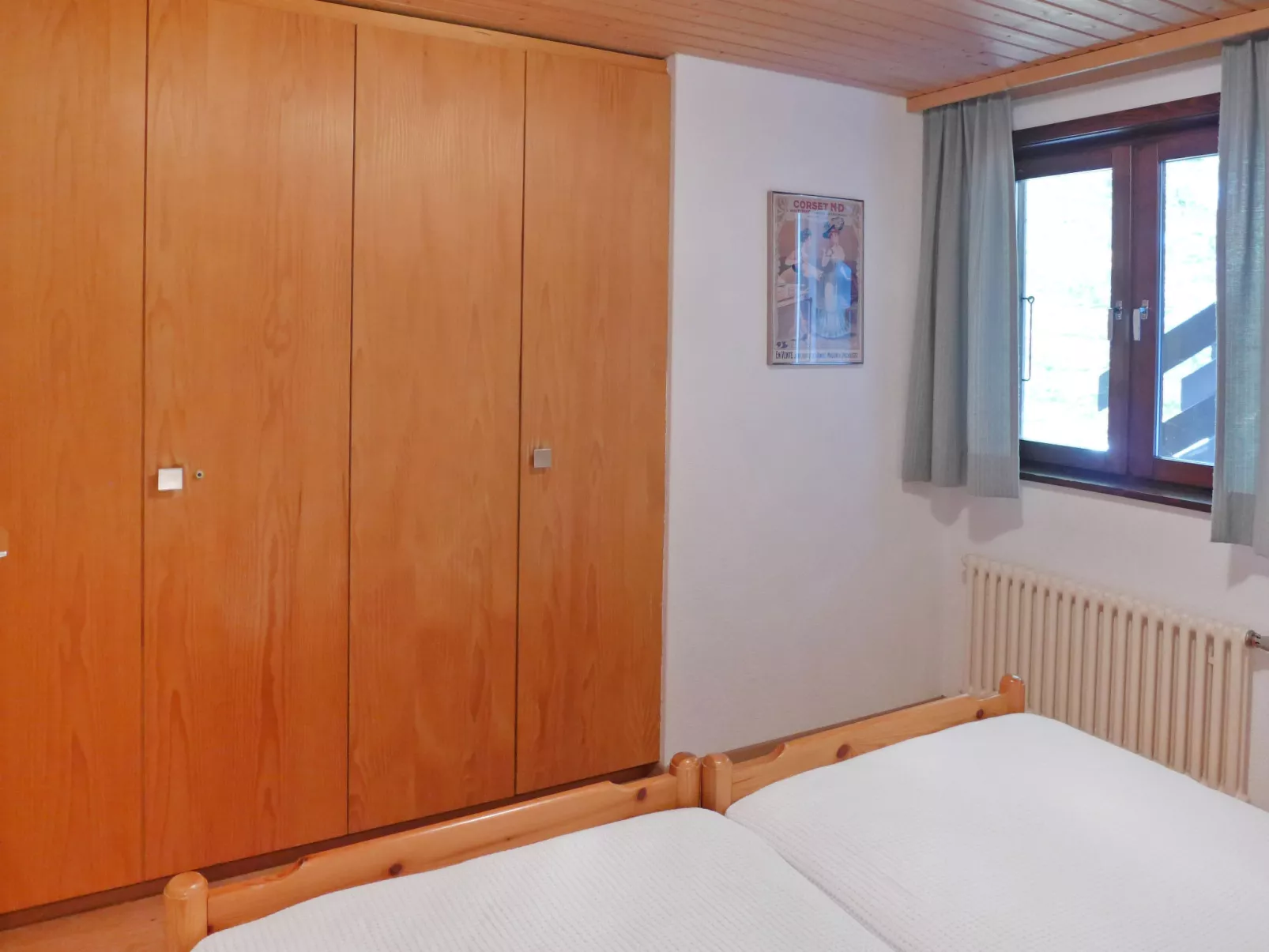 Les Arsets 01/203-Inside