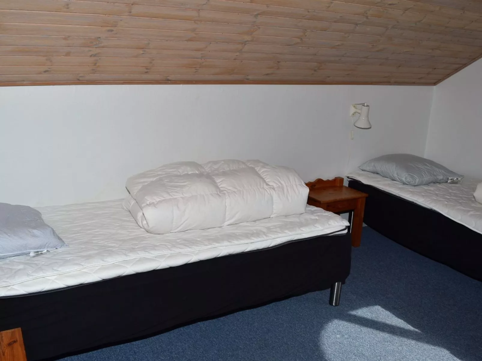 "Niilo" - 1.7km from the sea-Inside