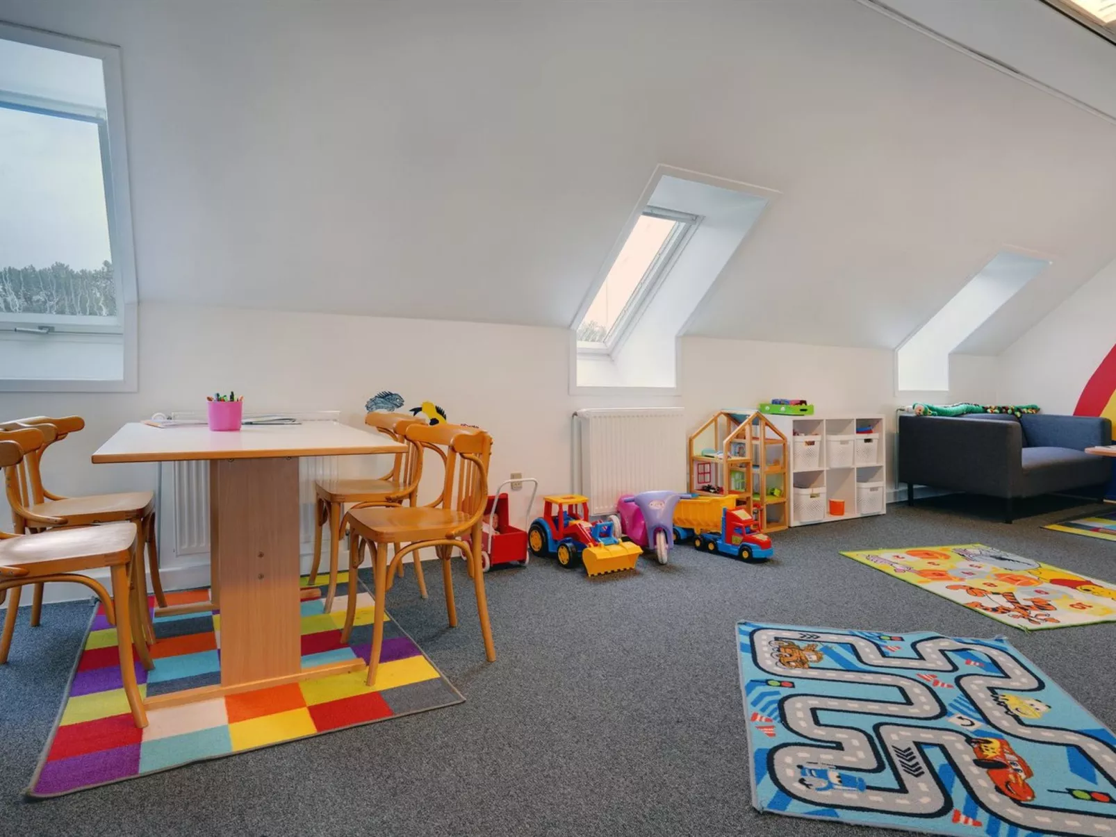 "Niilo" - 1.7km from the sea-Inside