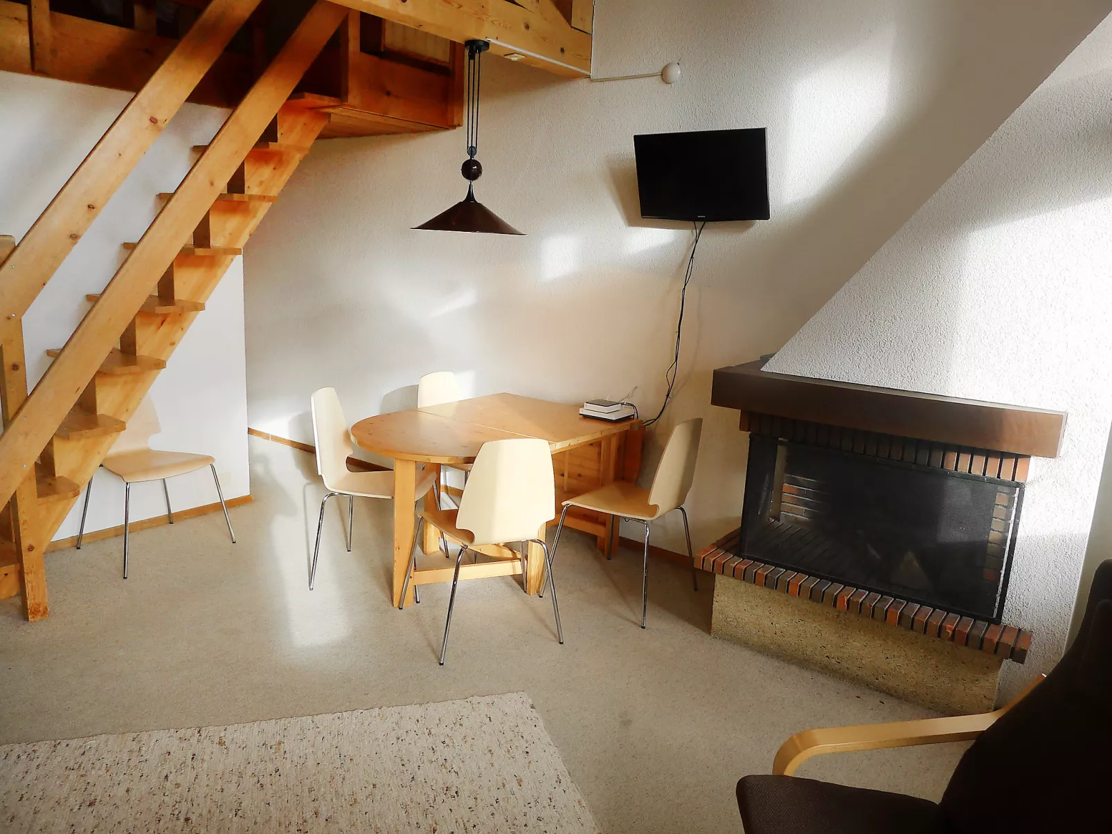 Les Arsets 301/11-Inside