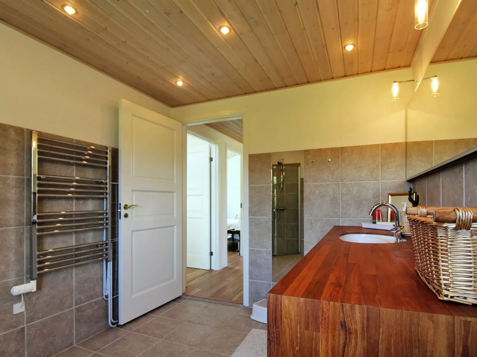 "Melle" - 350m from the sea-Inside