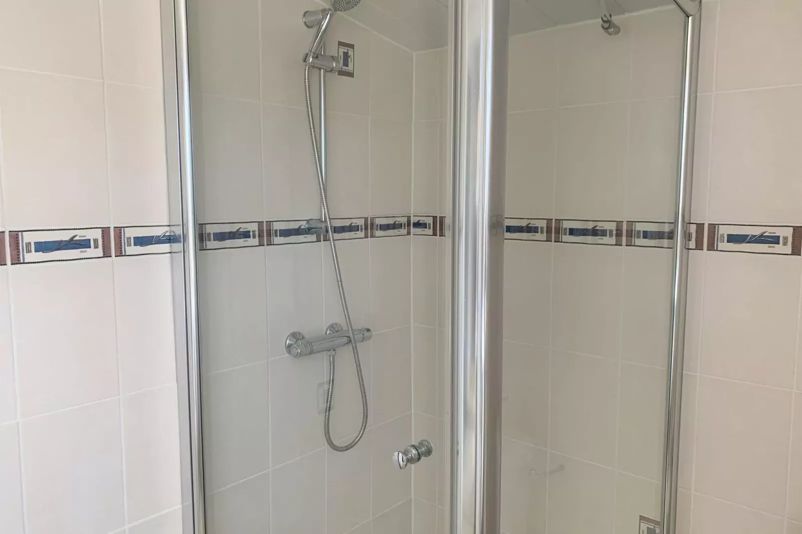 Holiday home St Gildas-de-Rhuys-Salle de bain