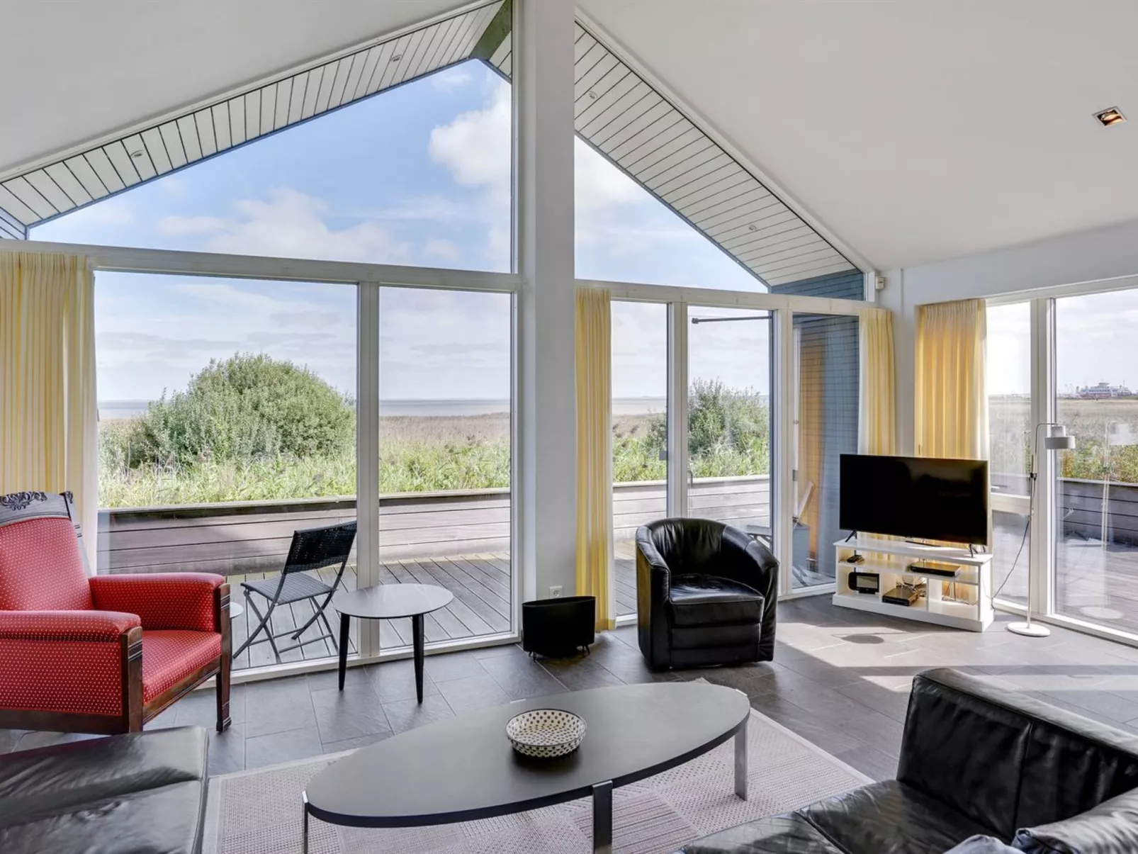 "Rudolf" - 3.5km from the sea-Inside