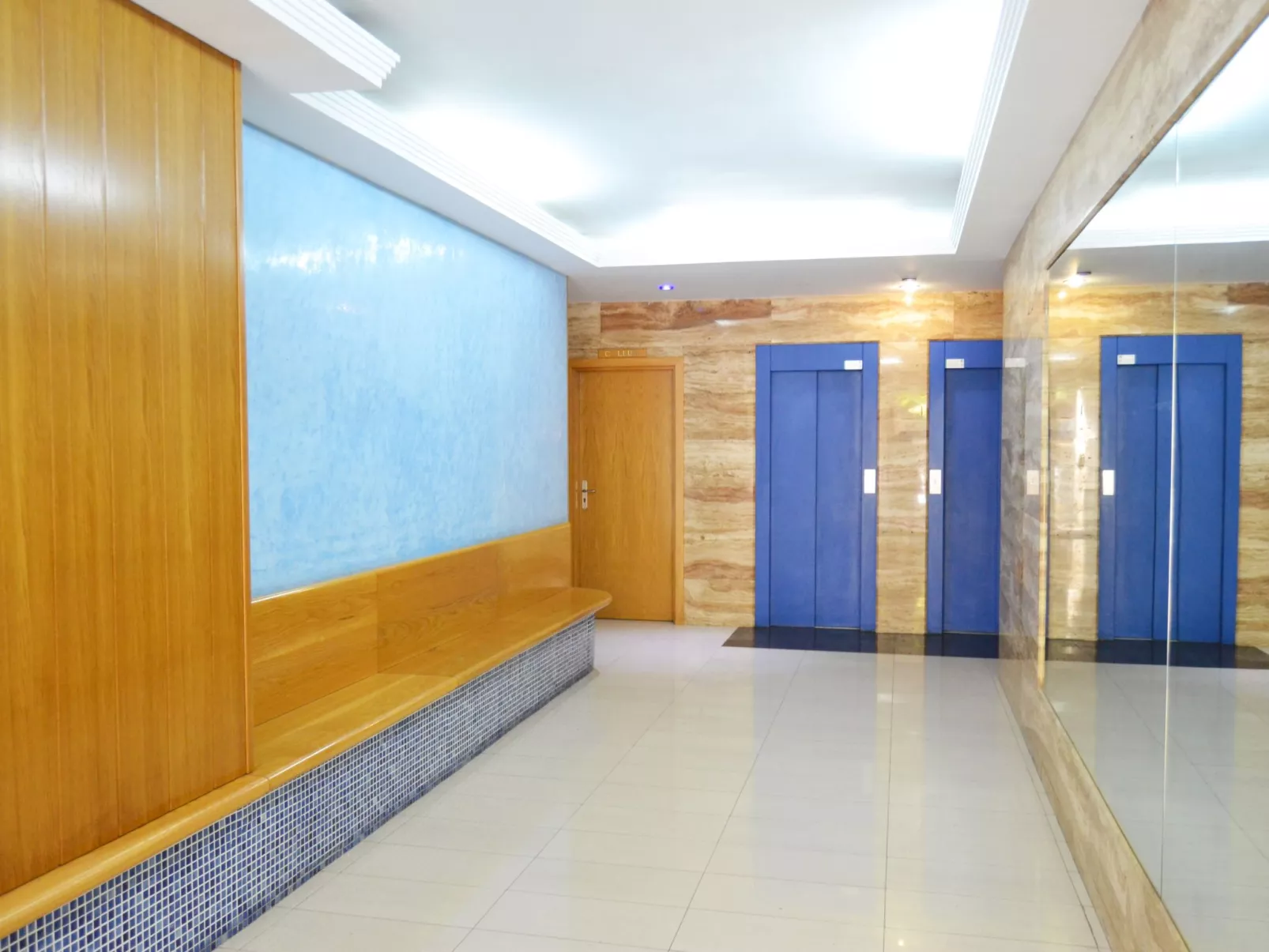 Edifici Montmar-Inside