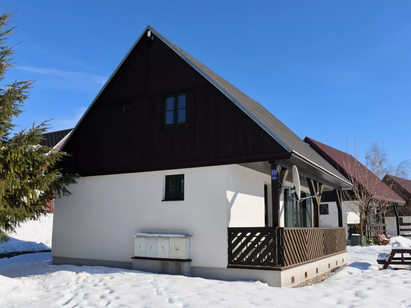 Holiday Hill 51-Dehors