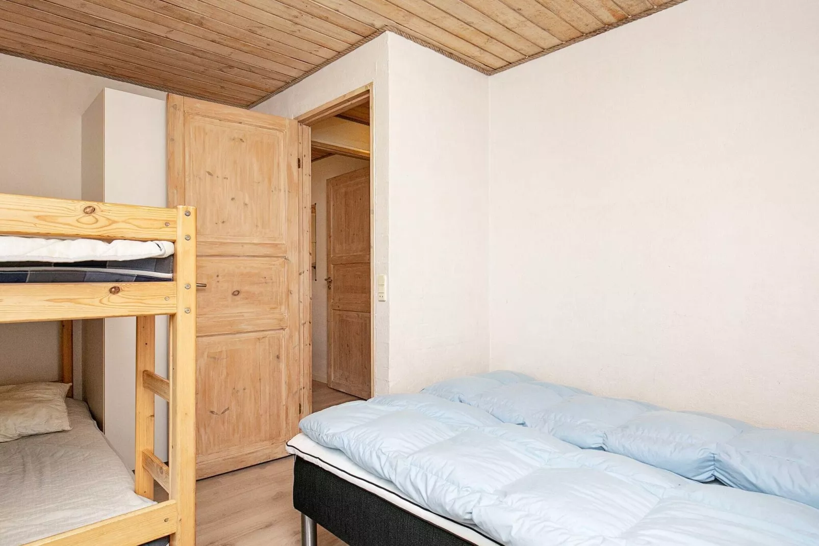 10 person holiday home in Ulfborg-By Traum-Indoor