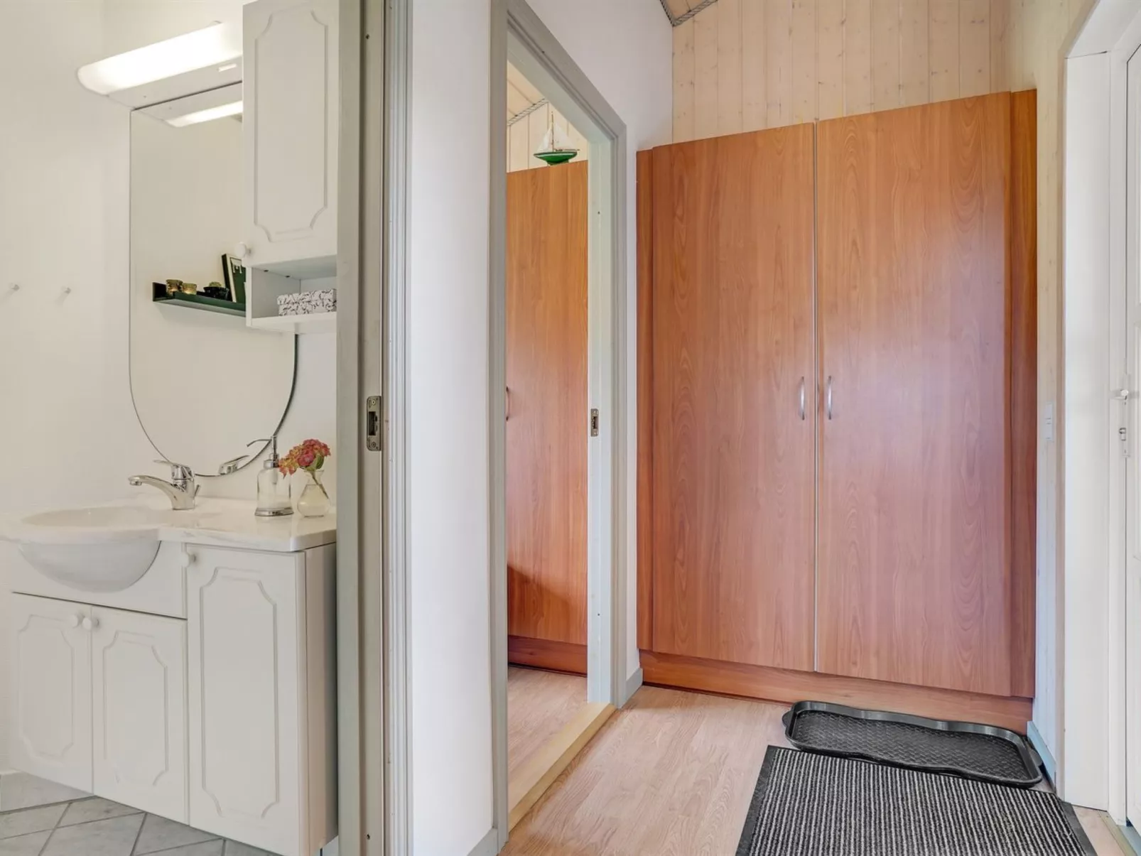 "Ivar" - 900m from the sea-Inside