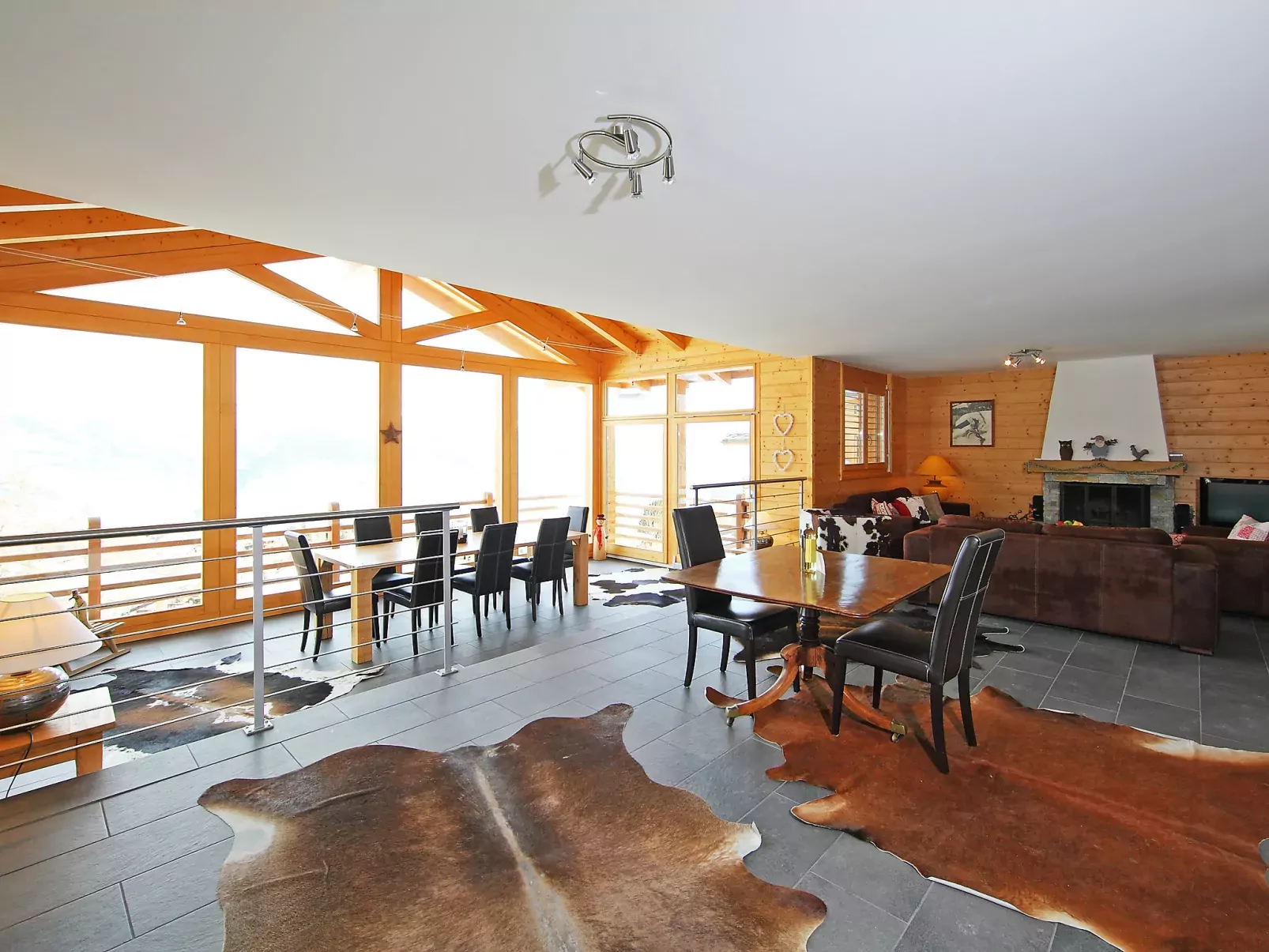 Chalet Arvine-Inside