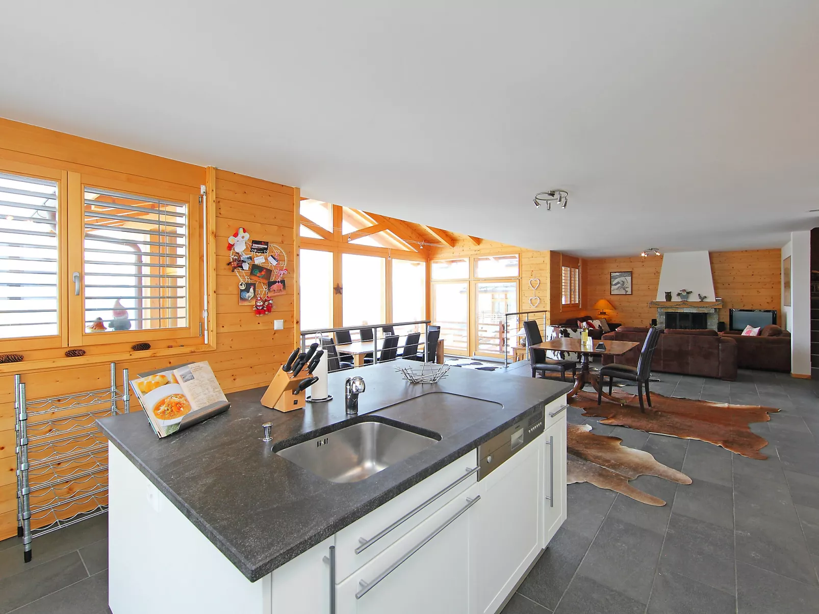 Chalet Arvine-Inside
